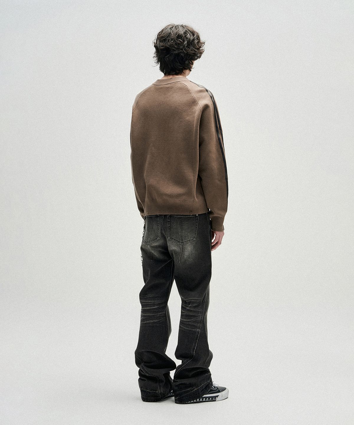 낫포너드(NOT4NERD) Warped Seam Flare Fit Denim Pants - Black