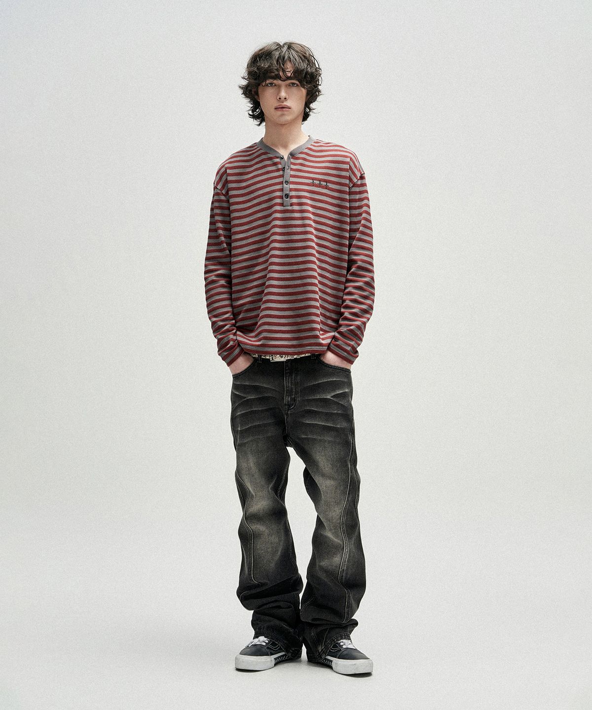 낫포너드(NOT4NERD) Warped Seam Flare Fit Denim Pants - Black