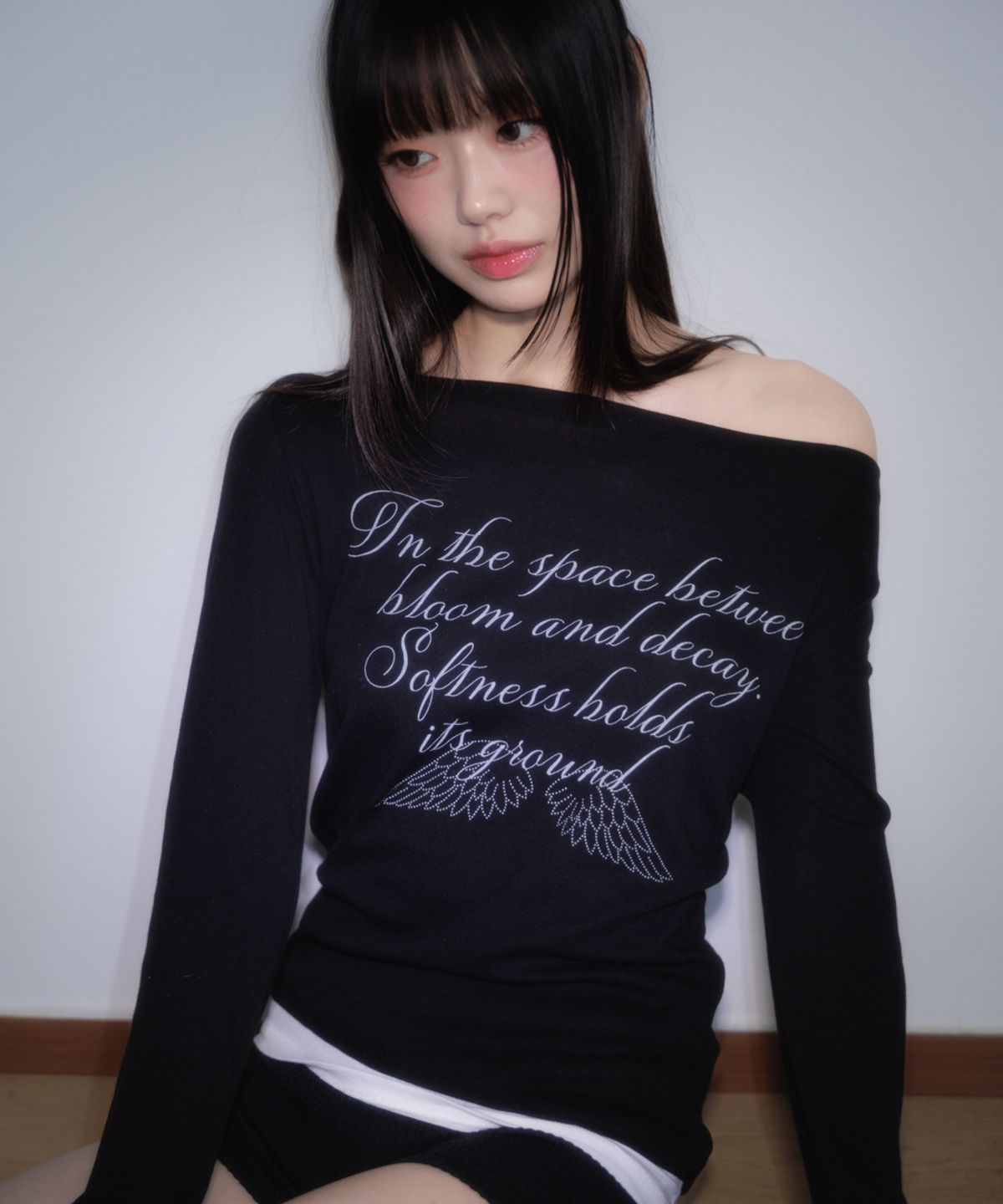 로제프란츠(ROSEFRANTZ) Lettering Angel Long Sleeve [Black]