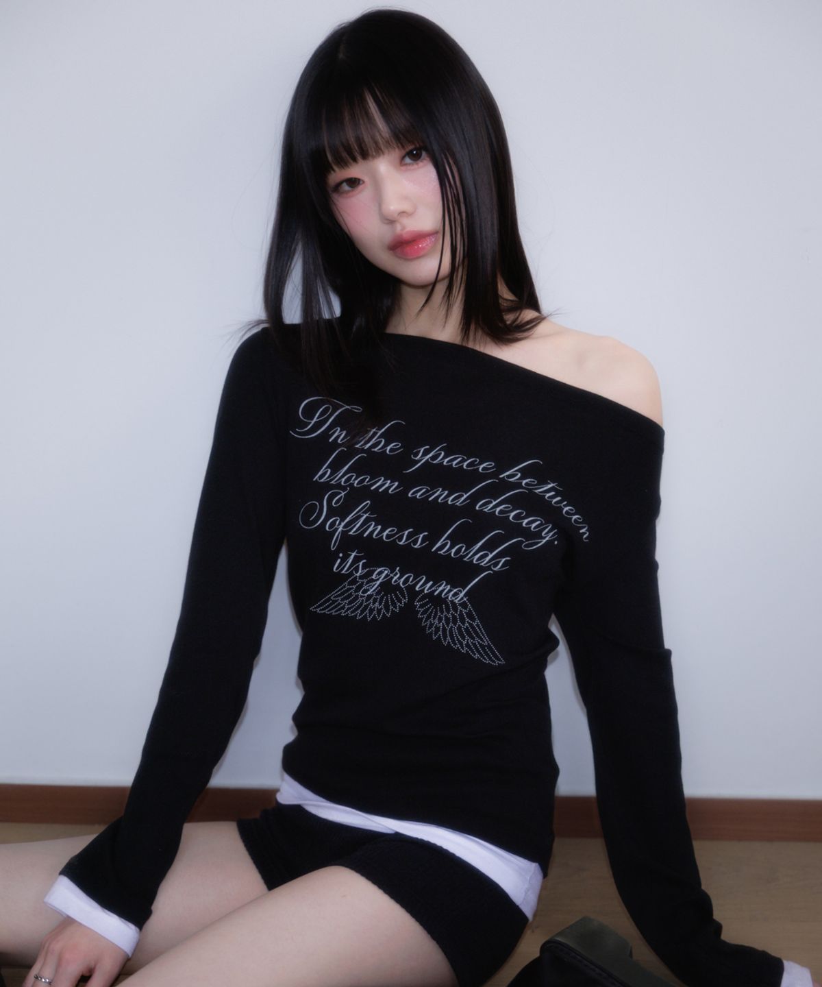 로제프란츠(ROSEFRANTZ) Lettering Angel Long Sleeve [Black]