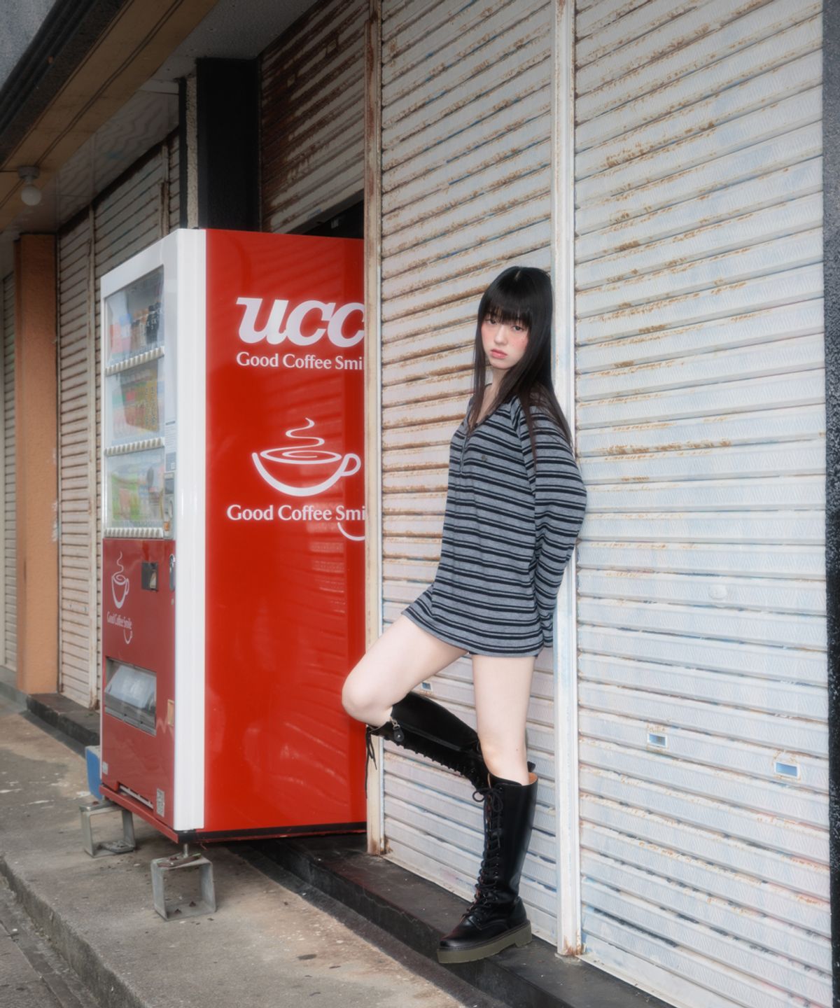 로제프란츠(ROSEFRANTZ) Stripe Button Long Sleeve [Black]