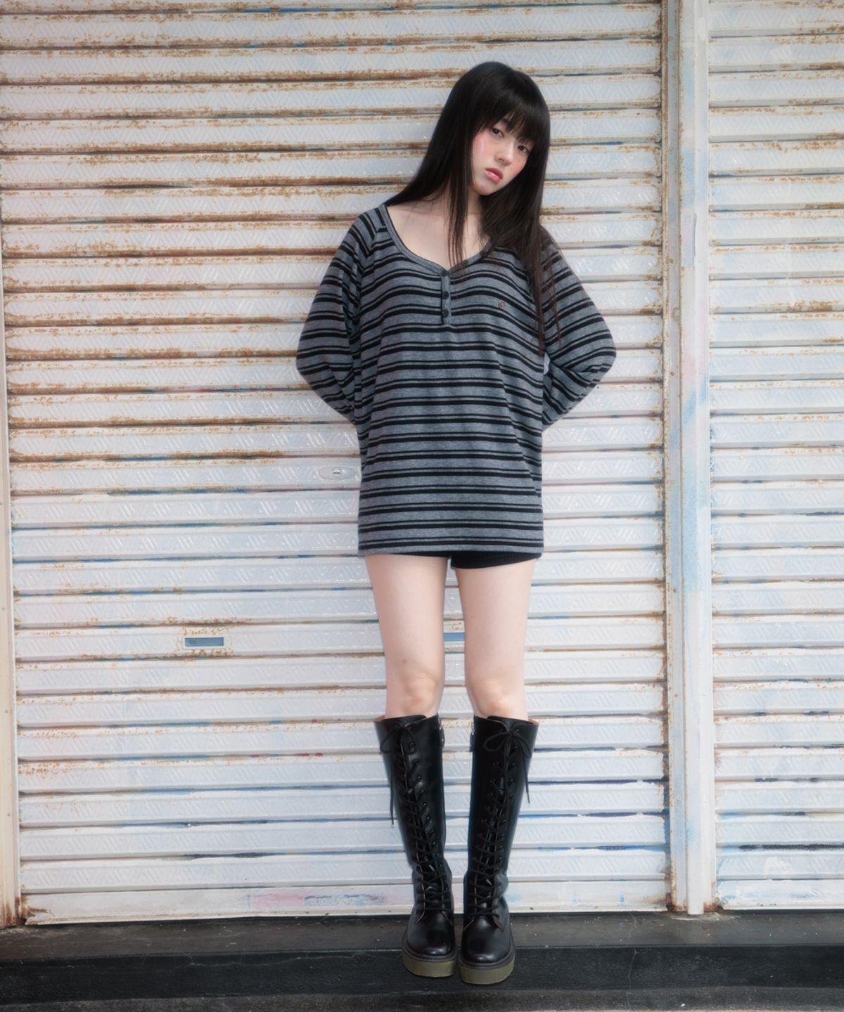 로제프란츠(ROSEFRANTZ) Stripe Button Long Sleeve [Black]