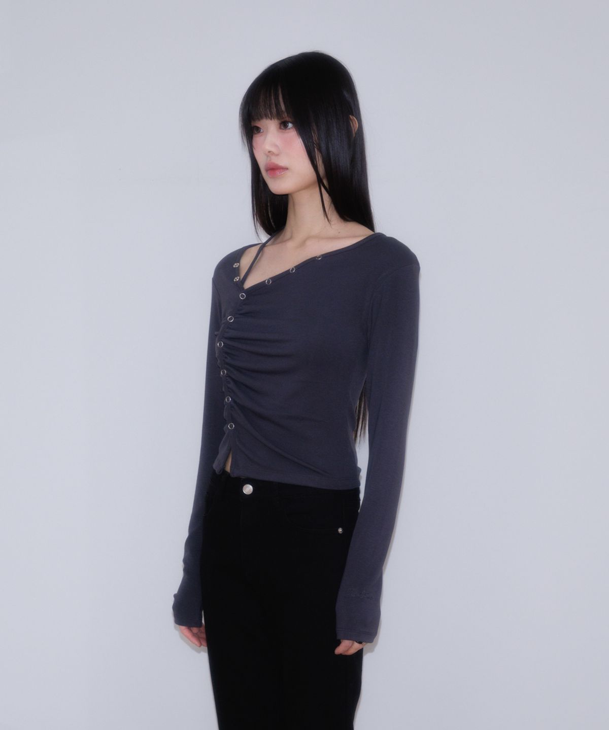 로제프란츠(ROSEFRANTZ) Unbalanced Shirring Long Sleeve [Charcoal]