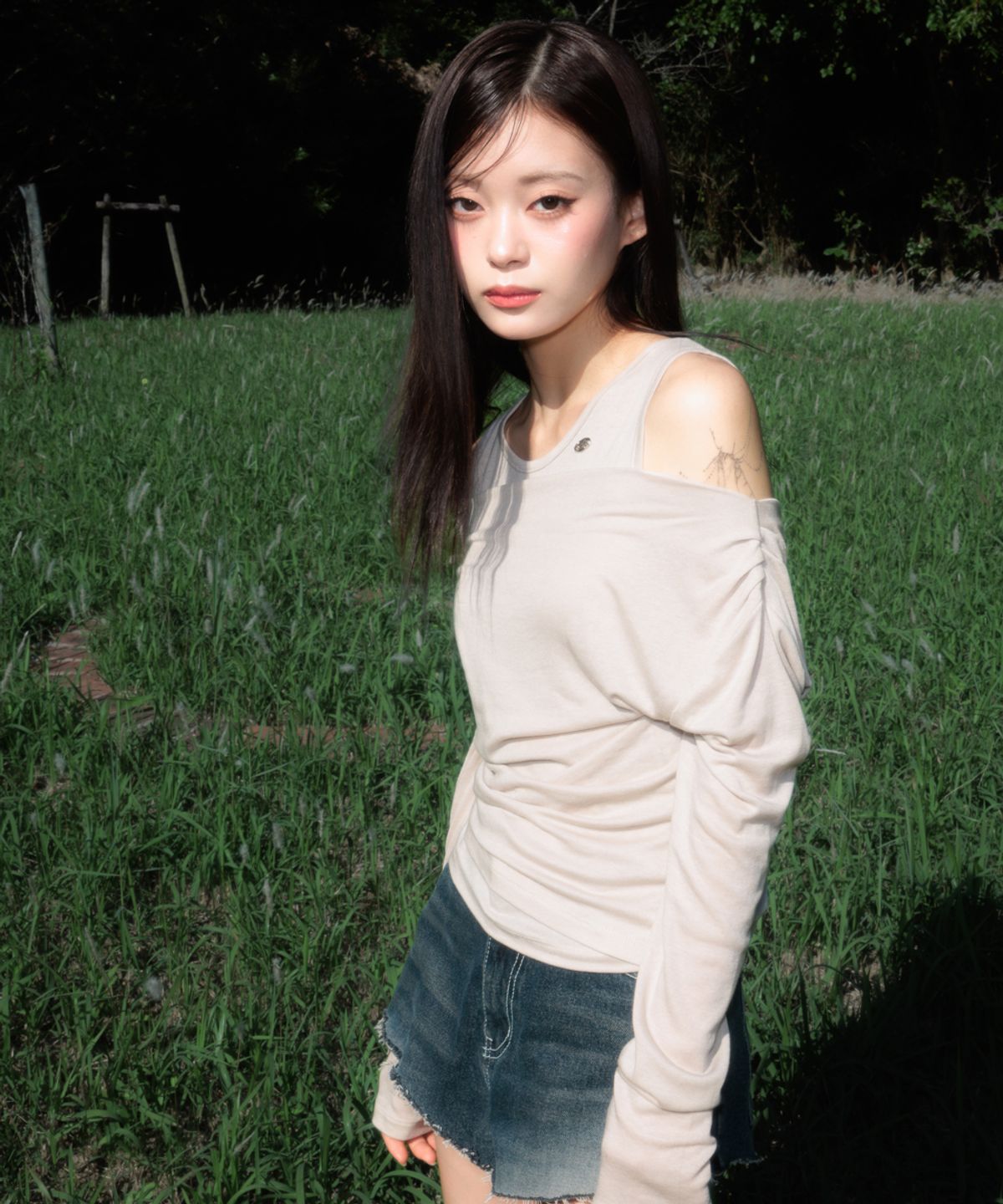 로제프란츠(ROSEFRANTZ) Layered Shirring Long Sleeve [Beige]