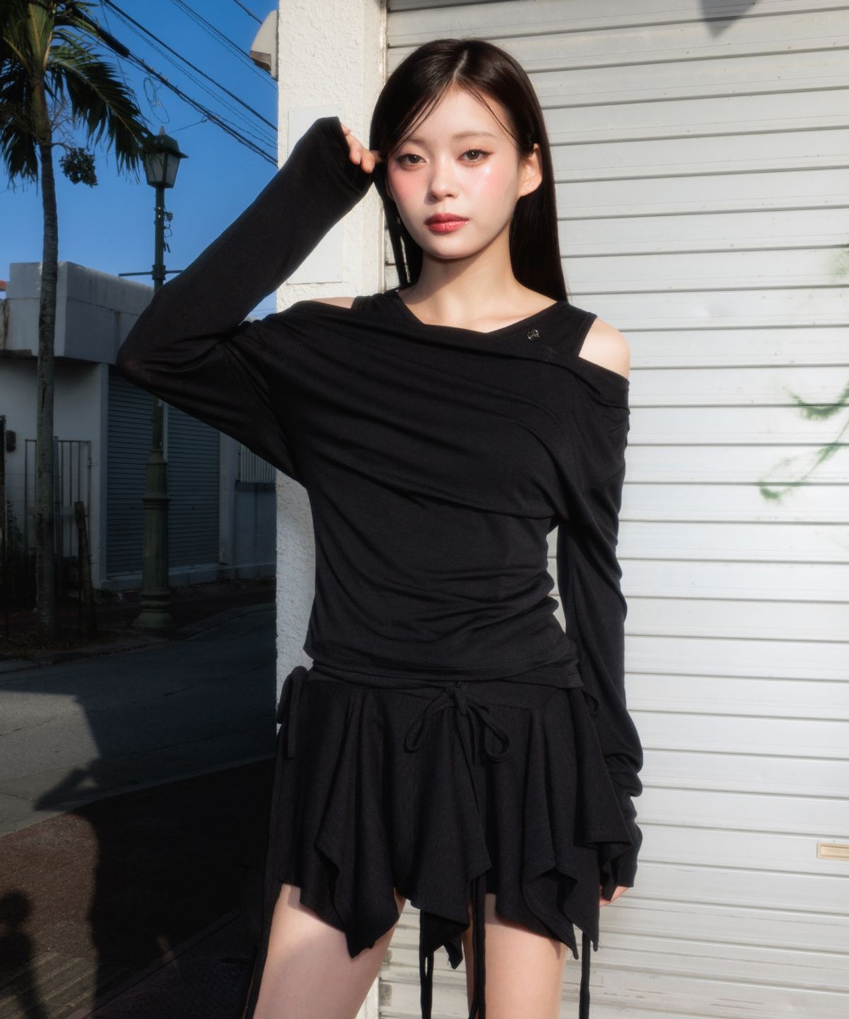 로제프란츠(ROSEFRANTZ) Layered Shirring Long Sleeve [Black]