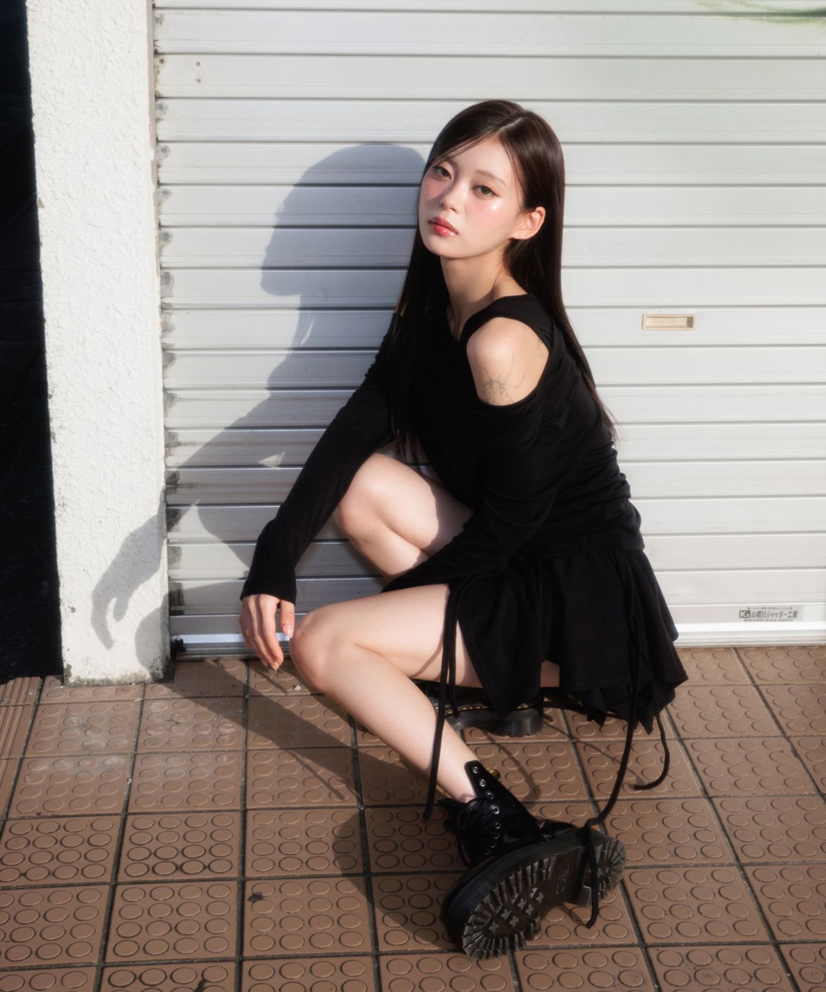 로제프란츠(ROSEFRANTZ) Layered Shirring Long Sleeve [Black]