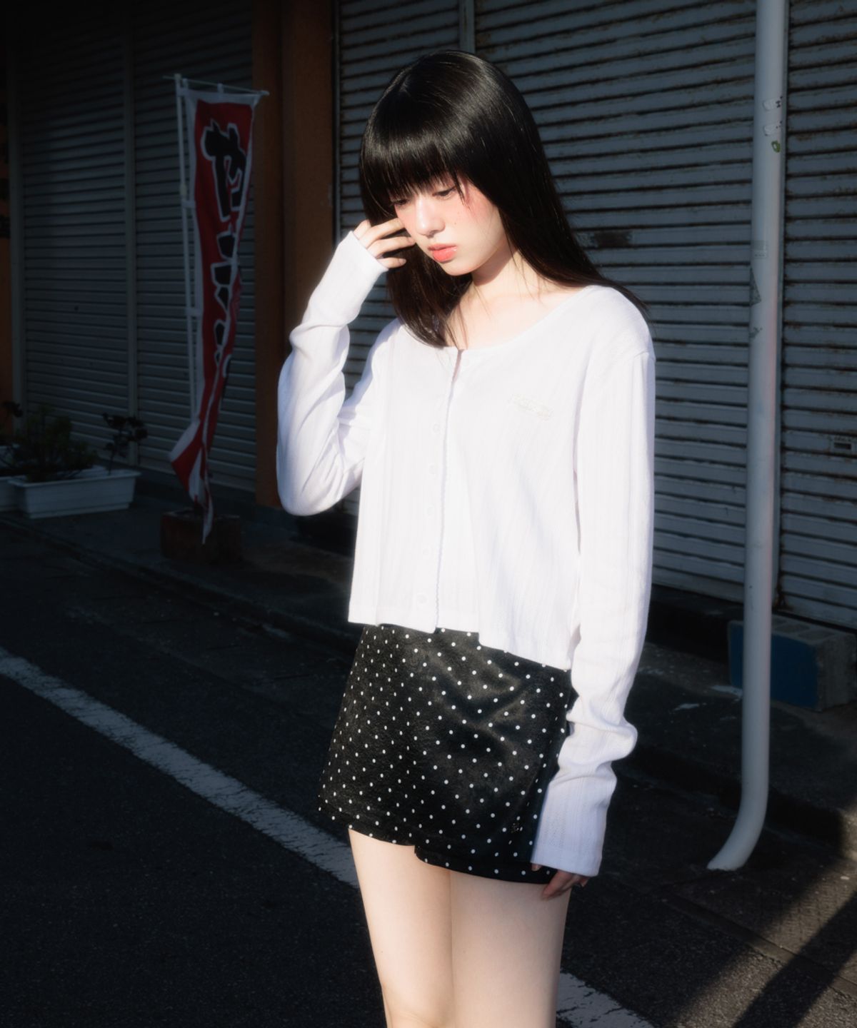 로제프란츠(ROSEFRANTZ) Dot Back Pocket Skirt Pants [Black]