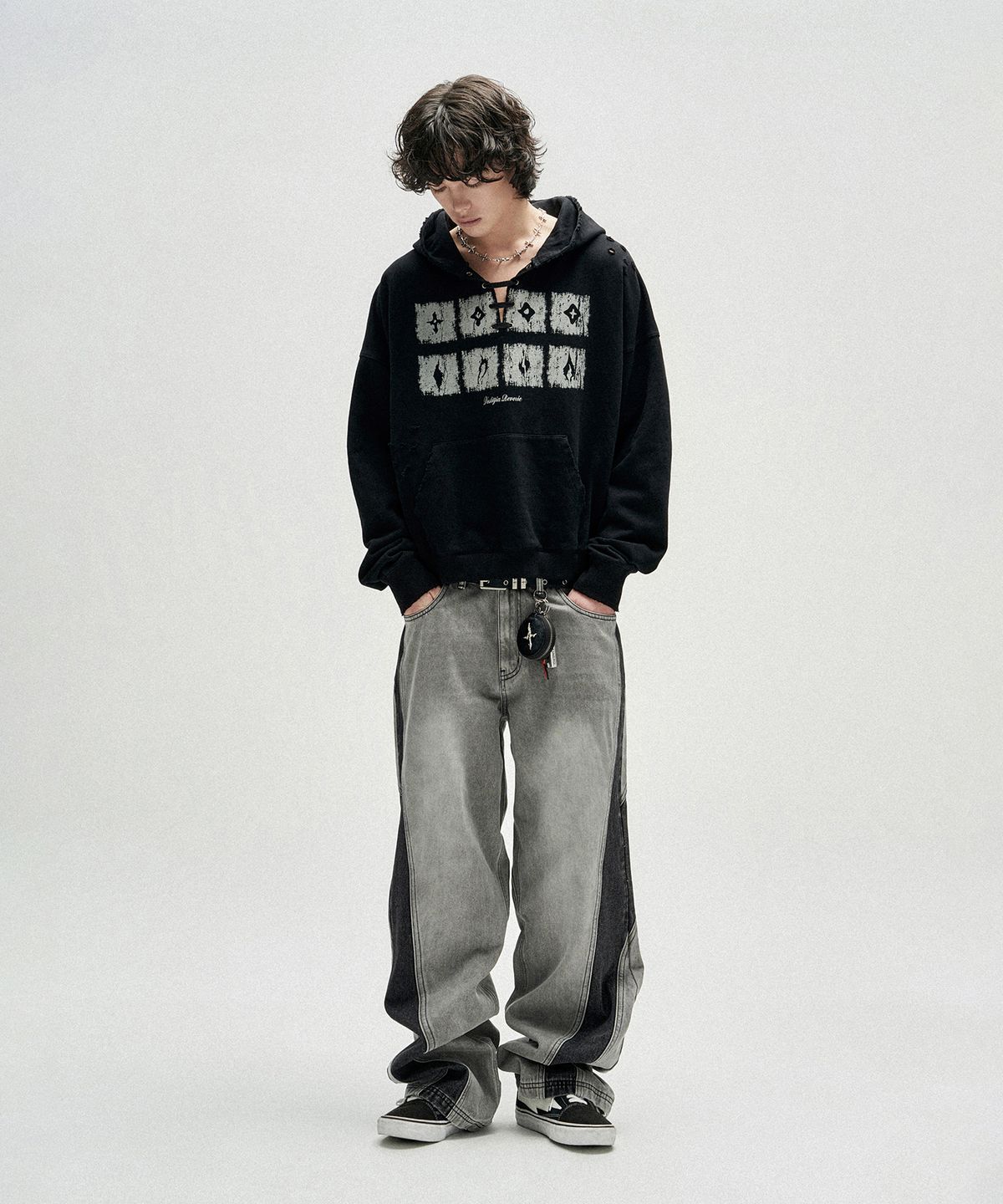 낫포너드(NOT4NERD) Dying Ember Slit Pullover Hood - Black