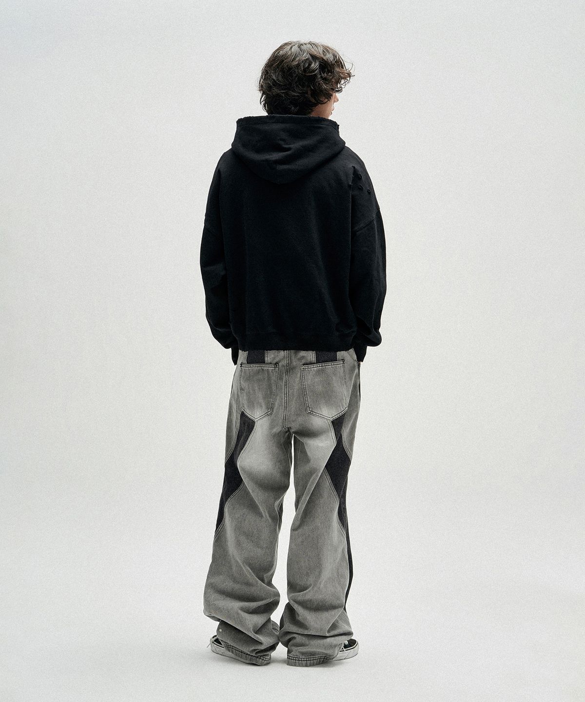 낫포너드(NOT4NERD) Dying Ember Slit Pullover Hood - Black