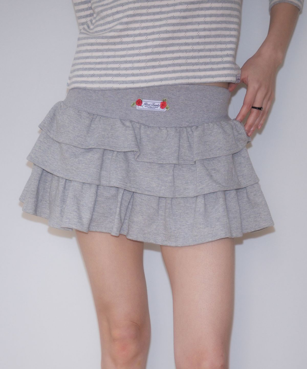 로제프란츠(ROSEFRANTZ) Rose Cancan Mini Skirt [Gray]