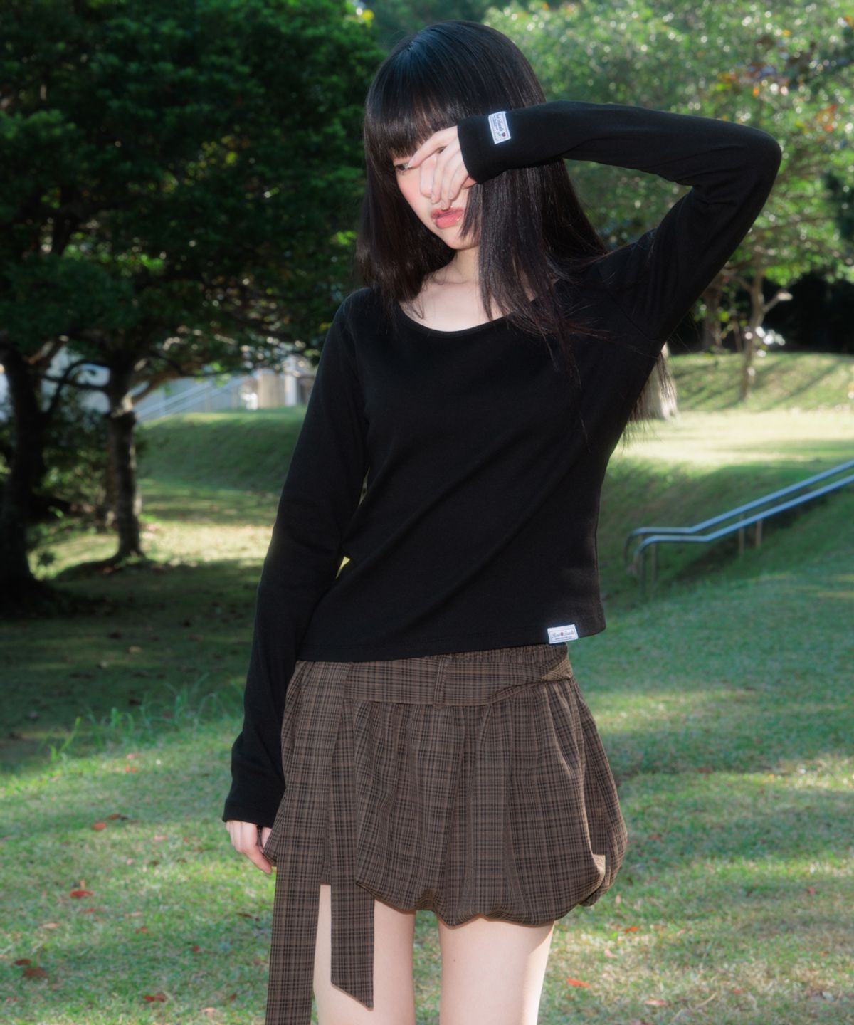 로제프란츠(ROSEFRANTZ) Balloon Check Belted Miniskirt [Brown]