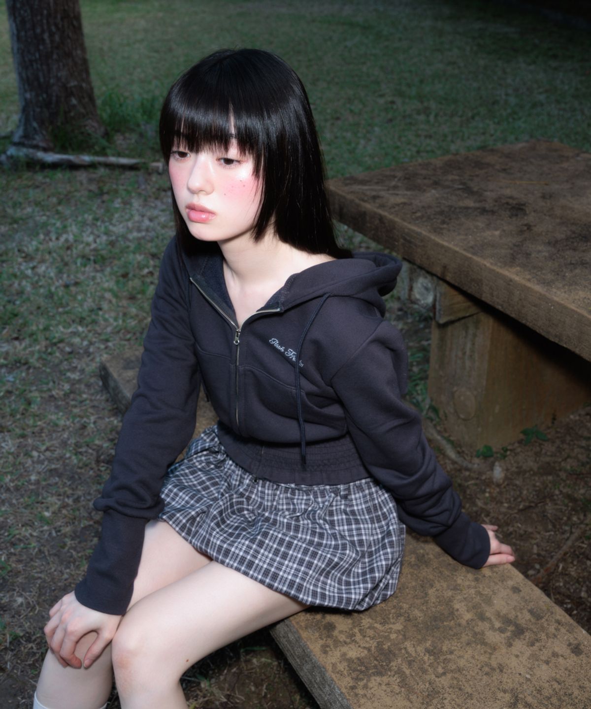 로제프란츠(ROSEFRANTZ) Balloon Check Belted Miniskirt [Black]