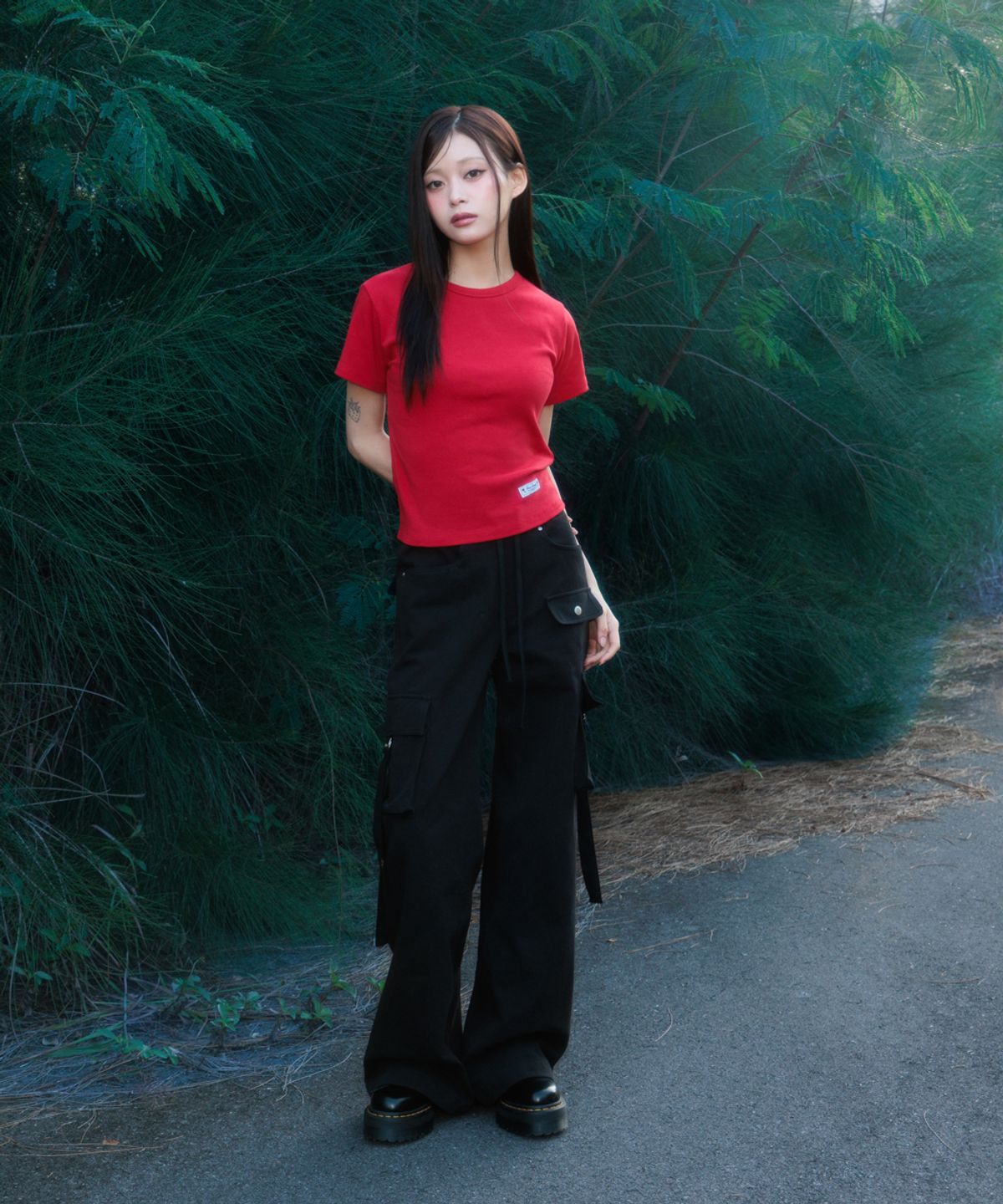 로제프란츠(ROSEFRANTZ) Cargo Slim Bootcut Pants [Black]