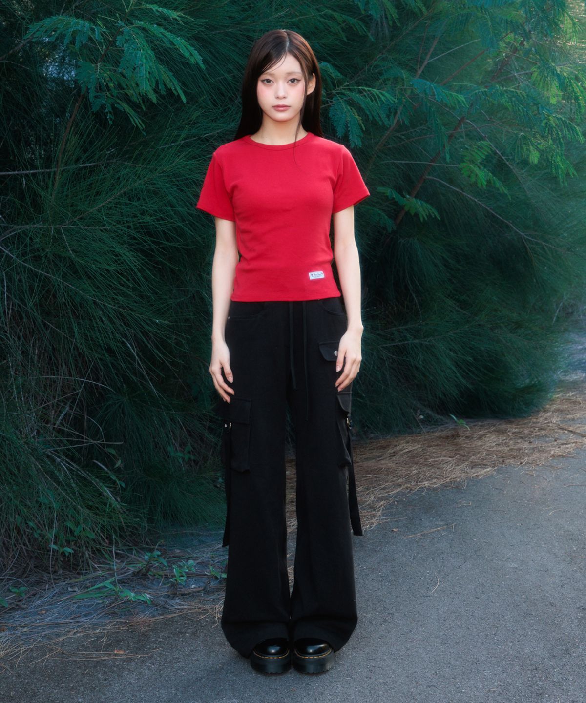 로제프란츠(ROSEFRANTZ) Cargo Slim Bootcut Pants [Black]