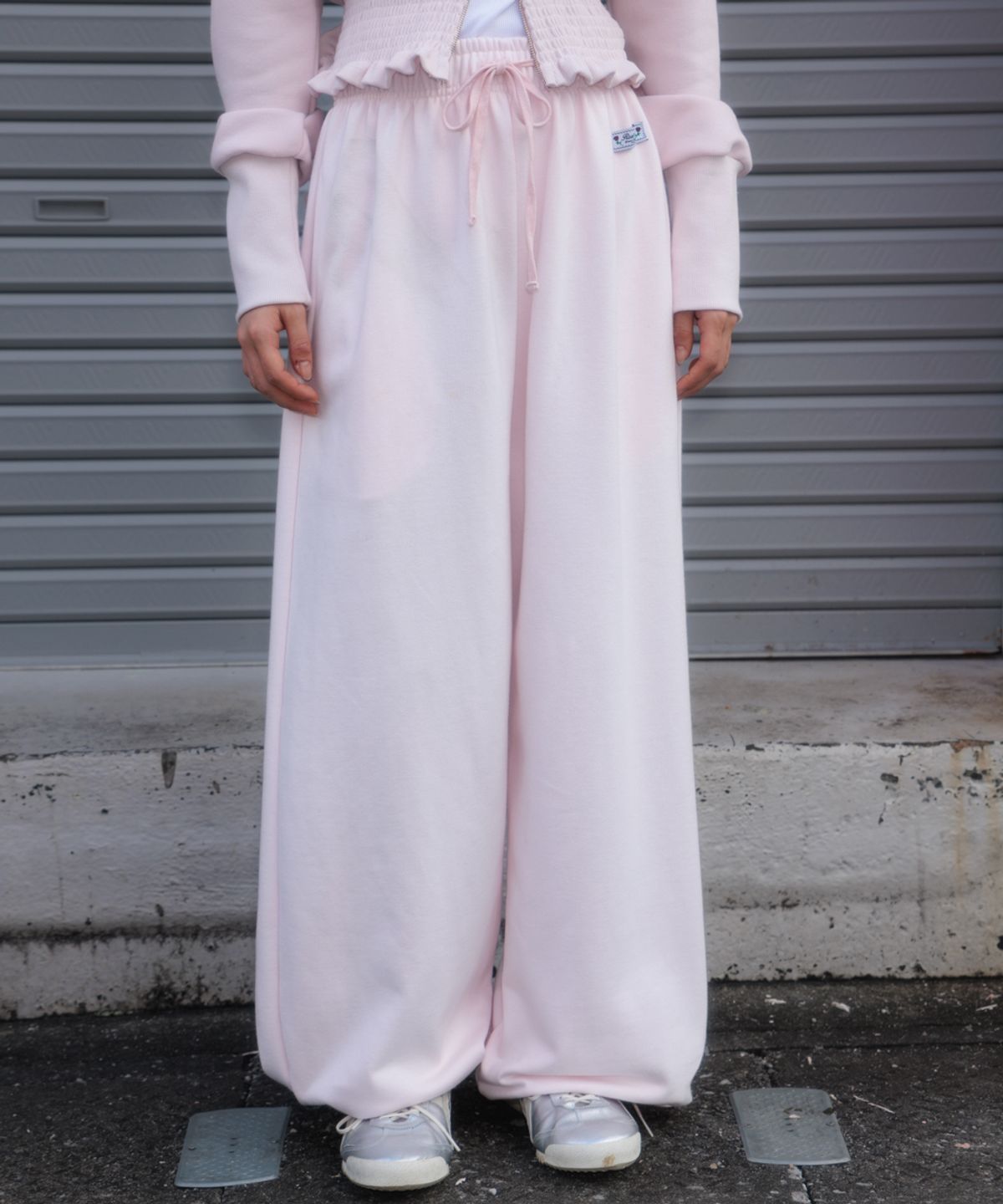 로제프란츠(ROSEFRANTZ) Back Pocket String Sweatpants [Pink]