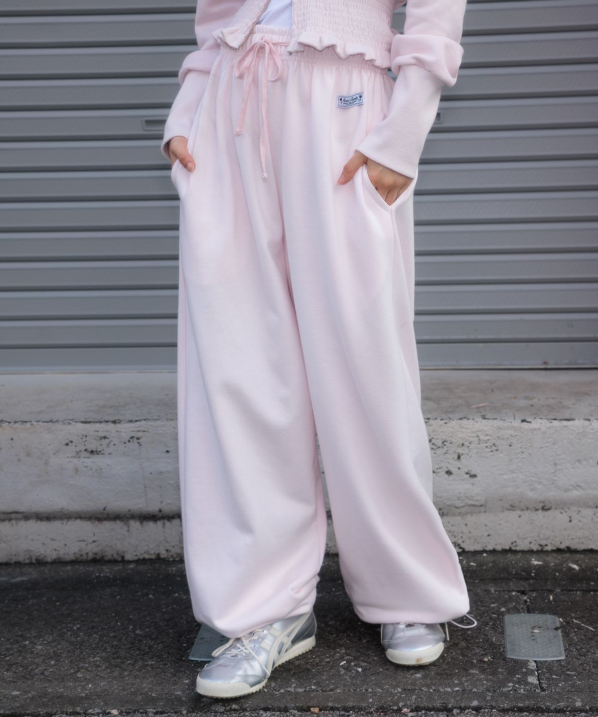 로제프란츠(ROSEFRANTZ) Back Pocket String Sweatpants [Pink]