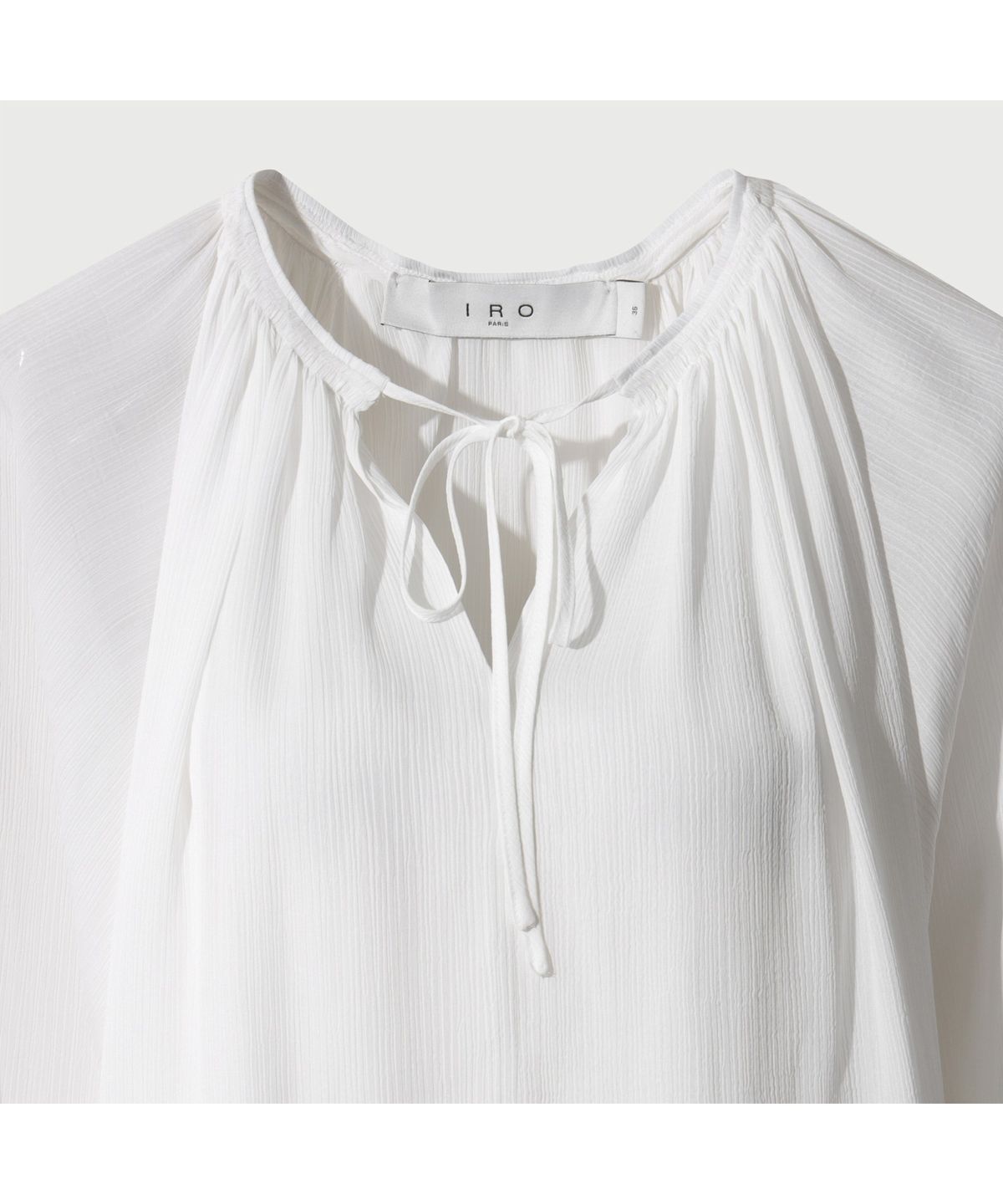 이로 우먼(IROWOMEN) PLI 크링클 블라우스 ILSAA25788WHX