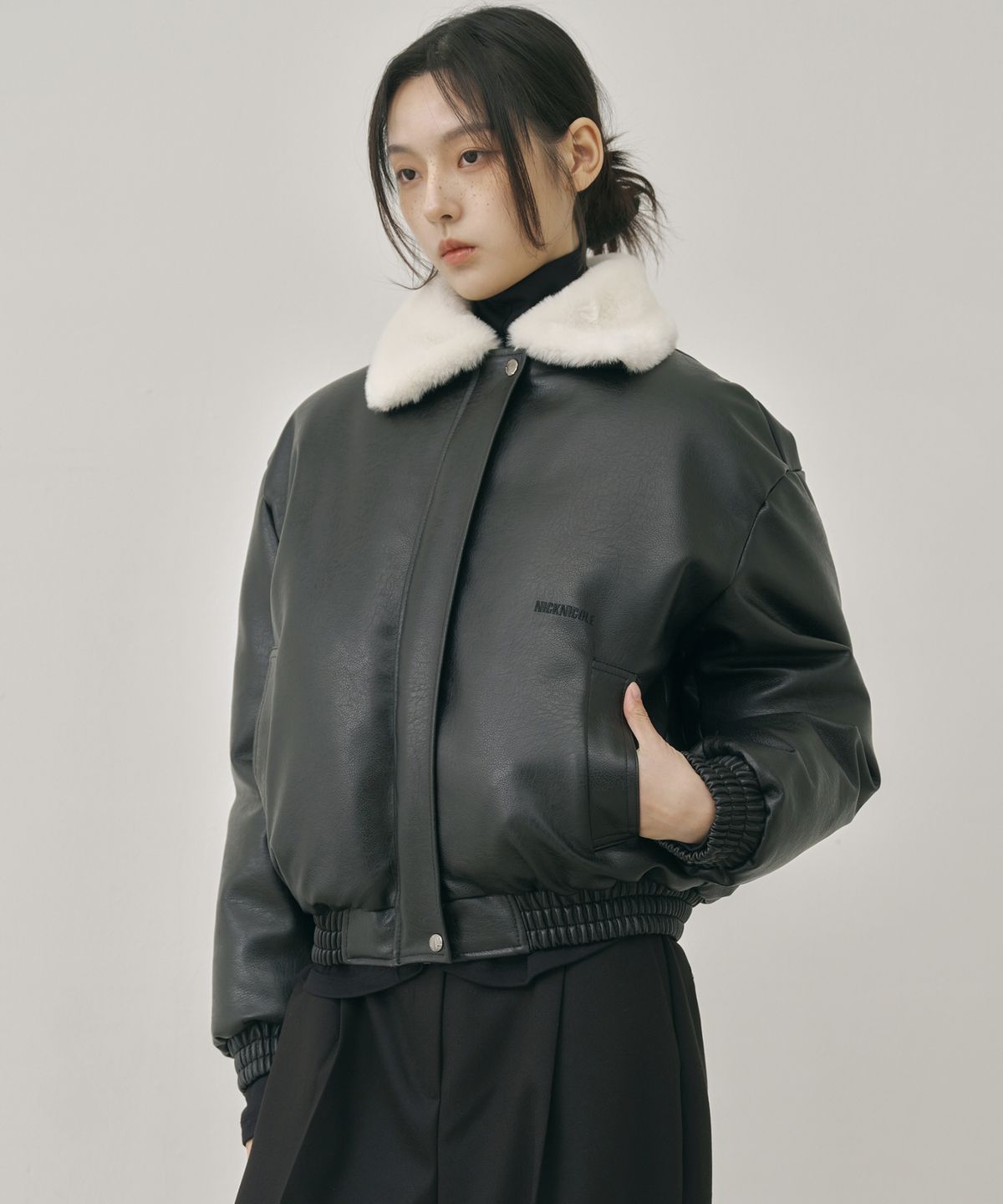 닉앤니콜(NICK&NICOLE) NICOLE HEAVY LEATHER MUSTANG_BLACK