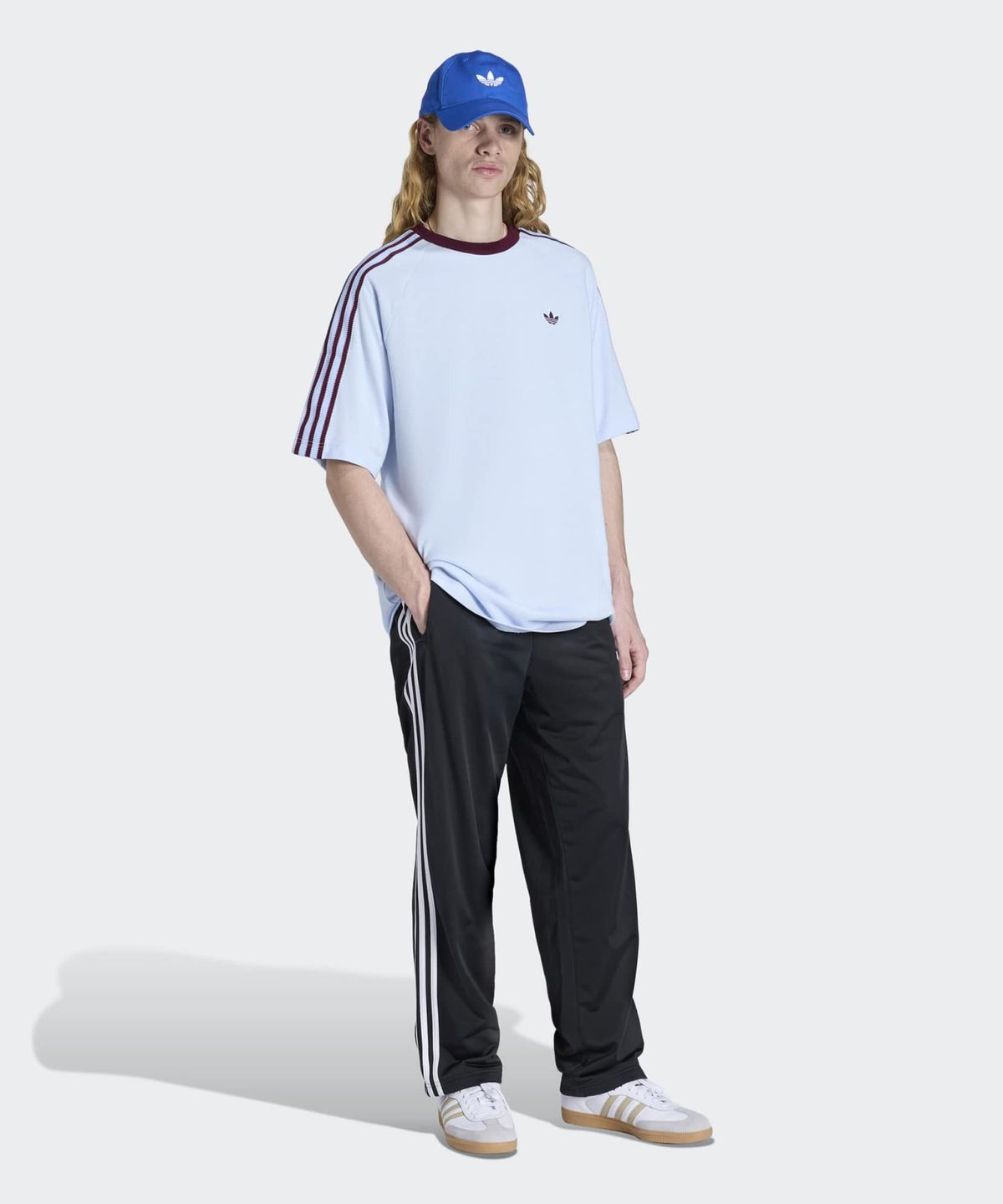아디다스(ADIDAS) BRITCORE 쇼트 슬리브 링거 티셔츠 - 클리어스카이 / HZ3831