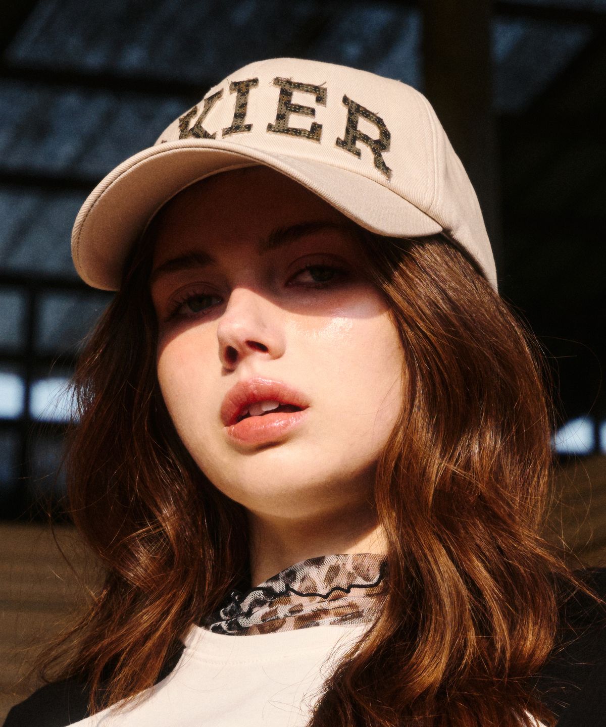 에르에르(ERER) Skier Applique Ball Cap Cream