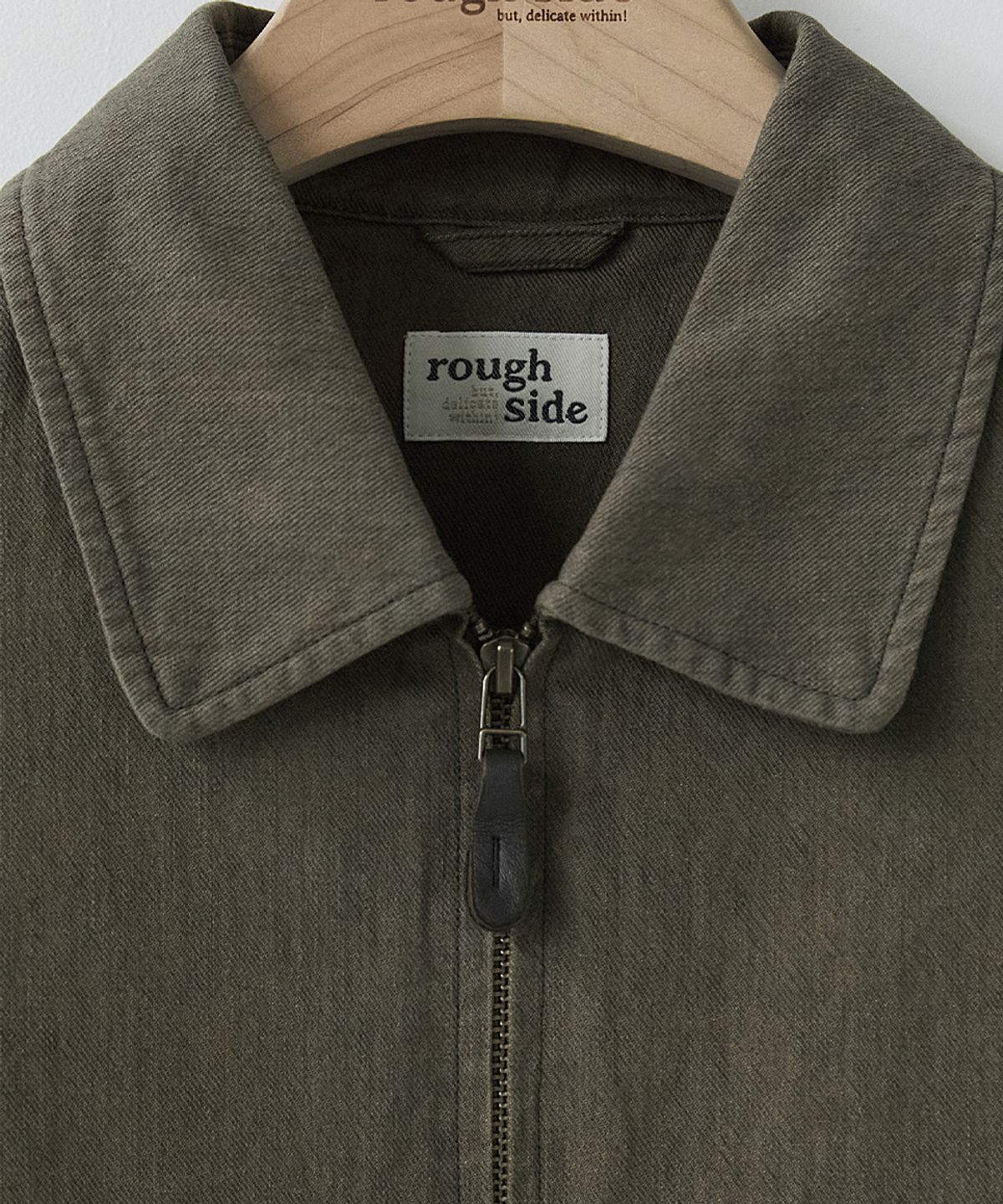 러프사이드(ROUGHSIDE) Pier Jacket Mud