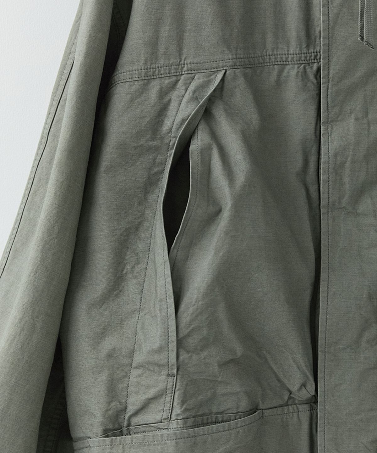 러프사이드(ROUGHSIDE) Dune Parka Light Grey