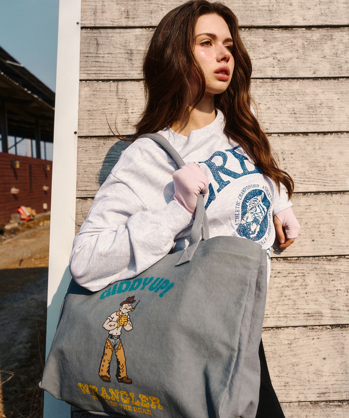 에르에르(ERER) Popeye Print Canvas bag Blue