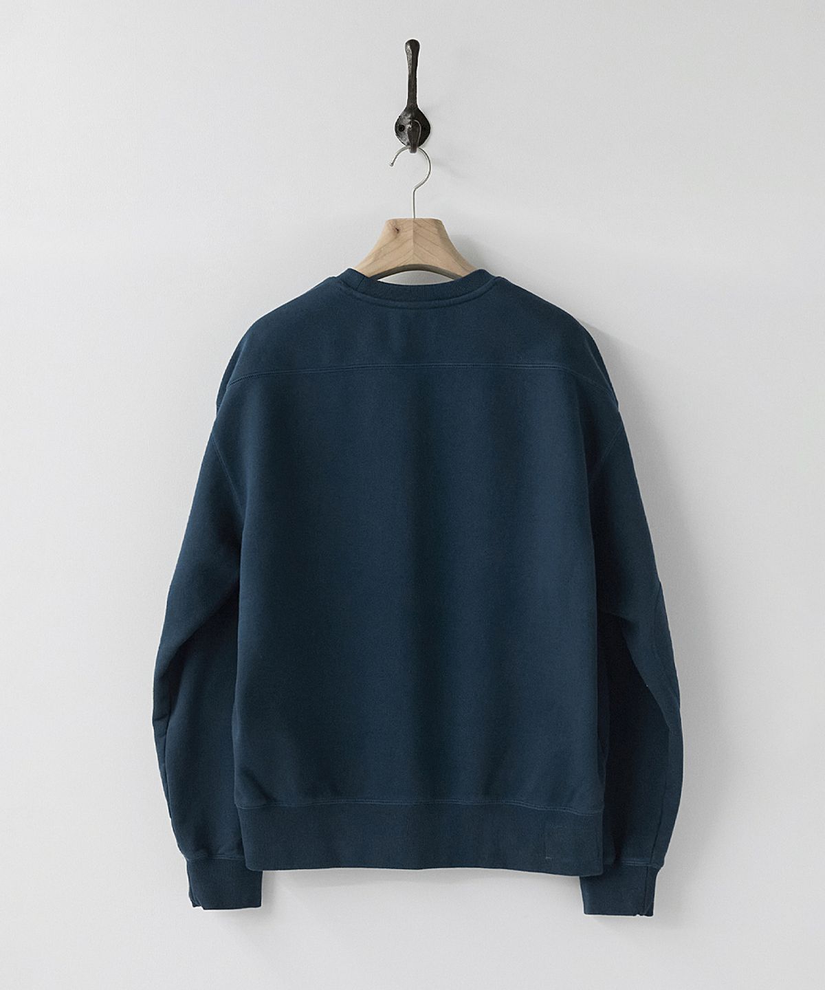 러프사이드(ROUGHSIDE) Oversized Sweat Shirt Ocean Blue
