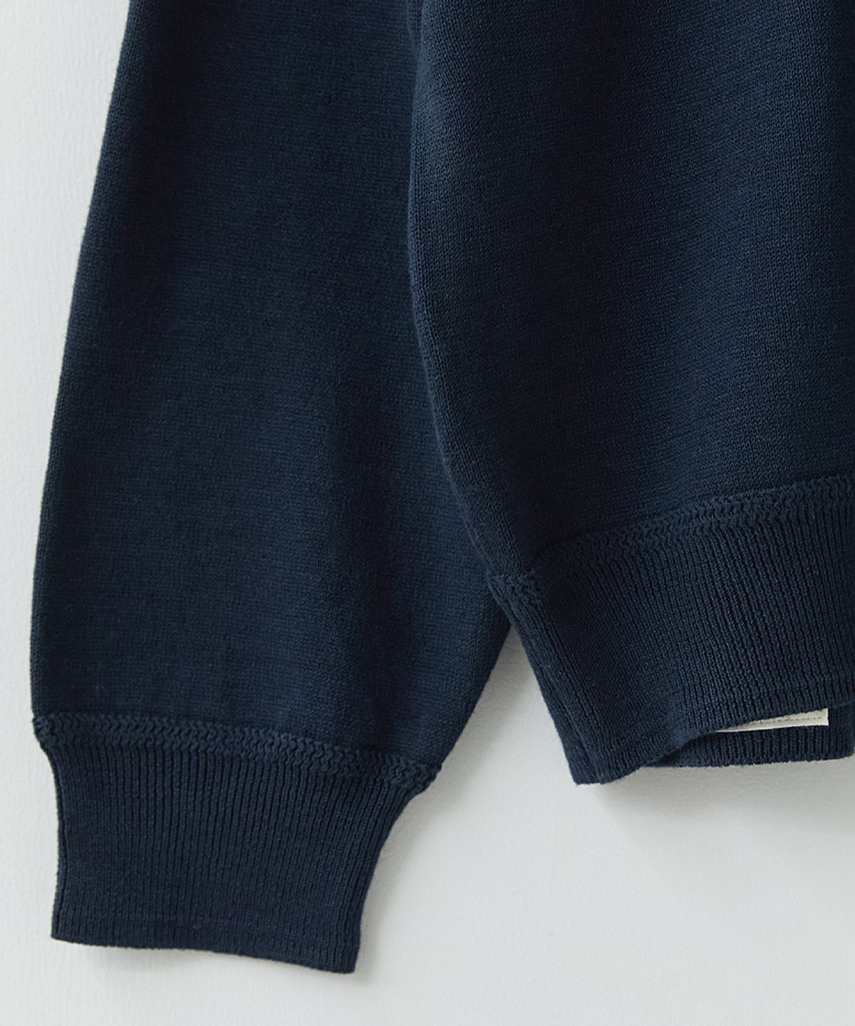 러프사이드(ROUGHSIDE) Crew Knit Navy