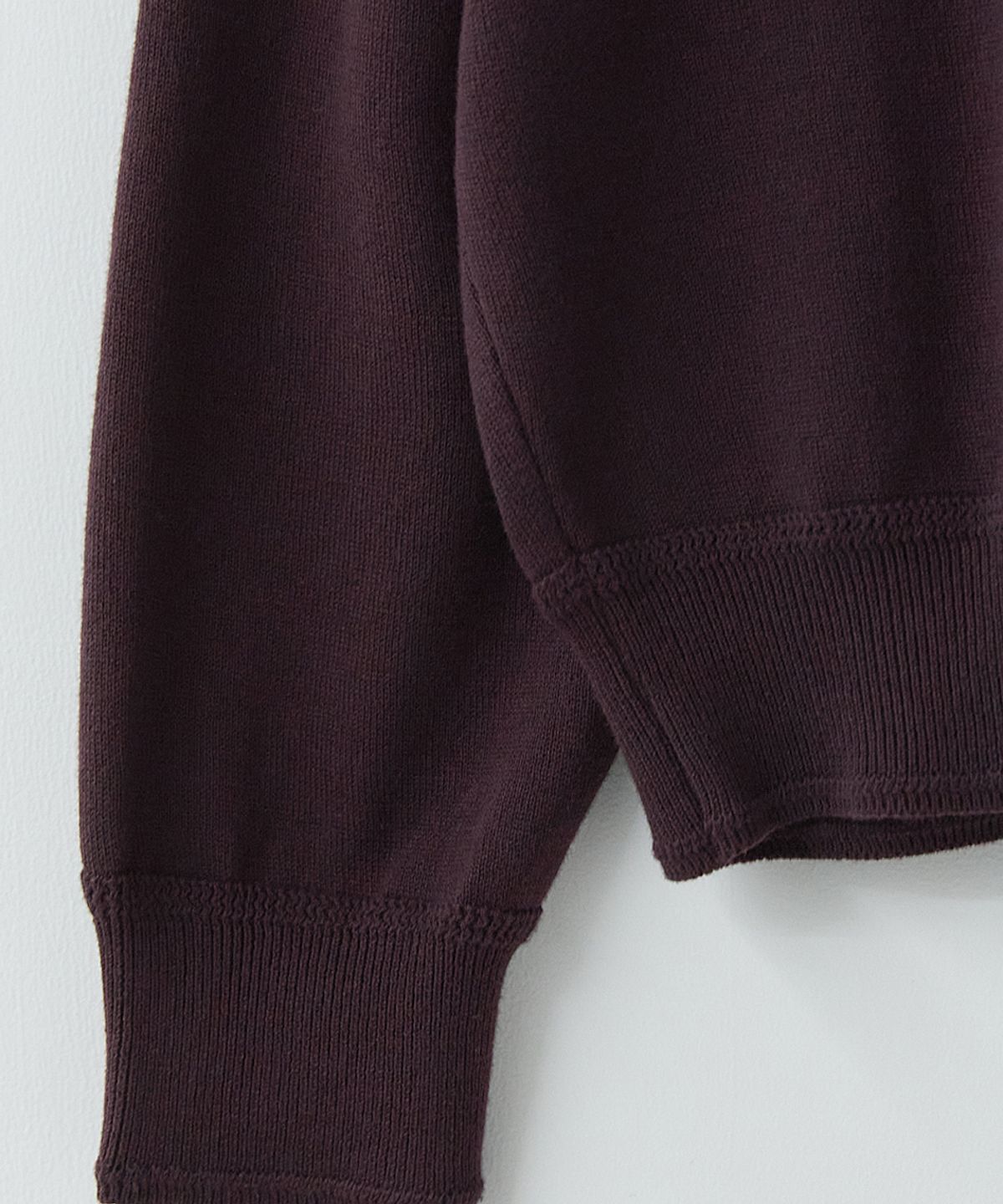 러프사이드(ROUGHSIDE) Plain Collar Knit Deep Purple