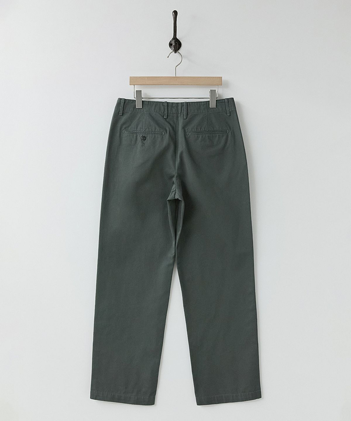 러프사이드(ROUGHSIDE) Officer Chino Pants Space Grey