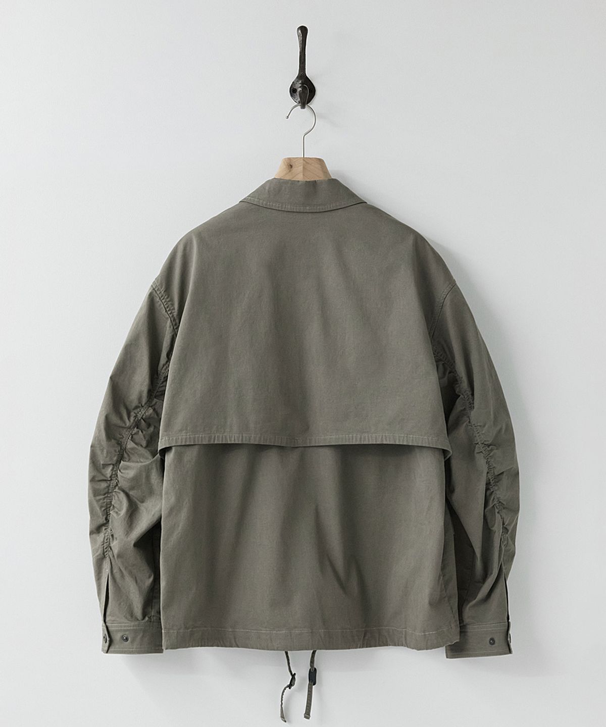 러프사이드(ROUGHSIDE) Convert Coach Jacket Mud
