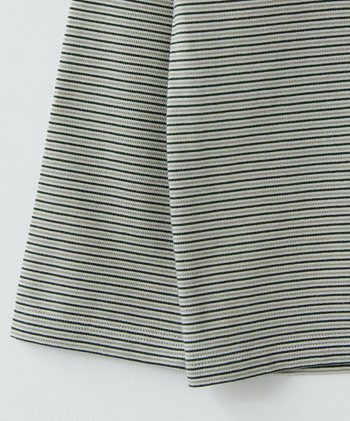 러프사이드(ROUGHSIDE) Pin Stripe Long Sleeve Forest Green