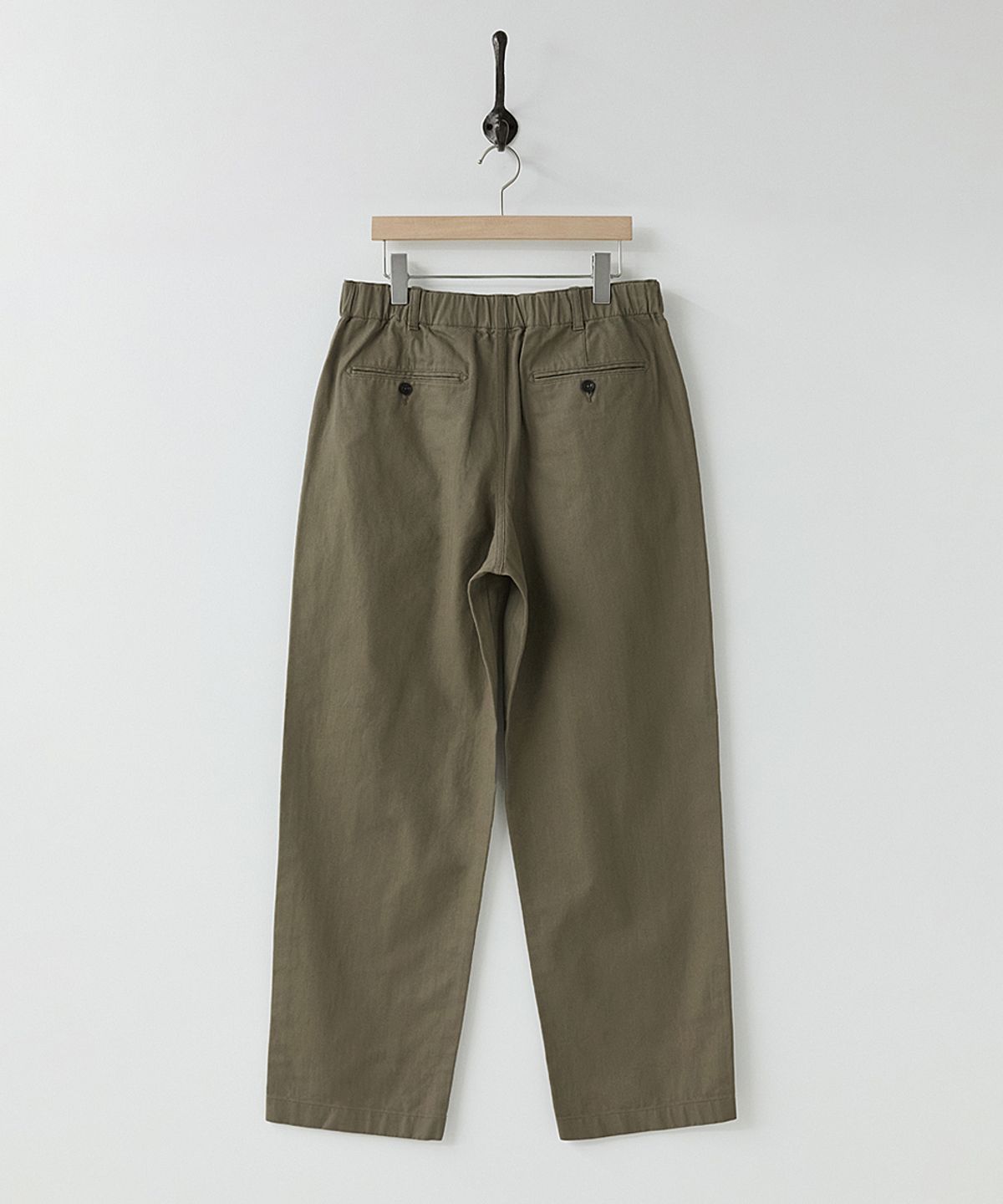 러프사이드(ROUGHSIDE) Box Pleat Pants Khaki(H)