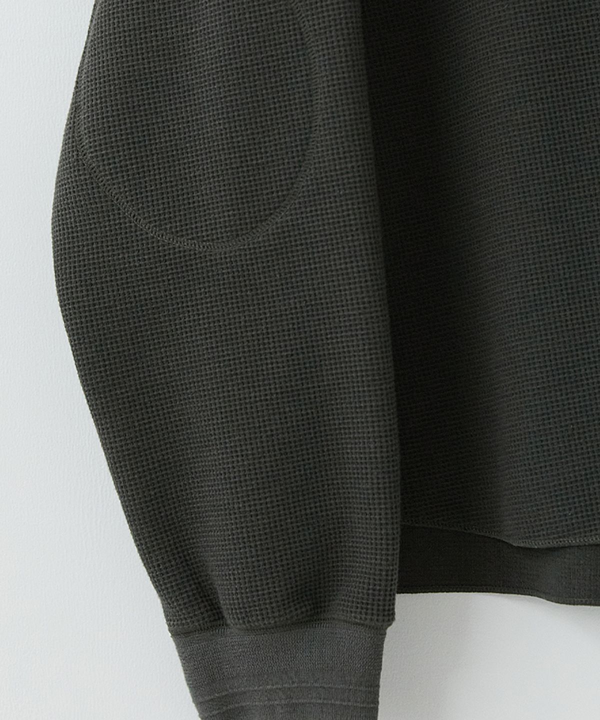 러프사이드(ROUGHSIDE) Waffle Long Sleeve Charcoal