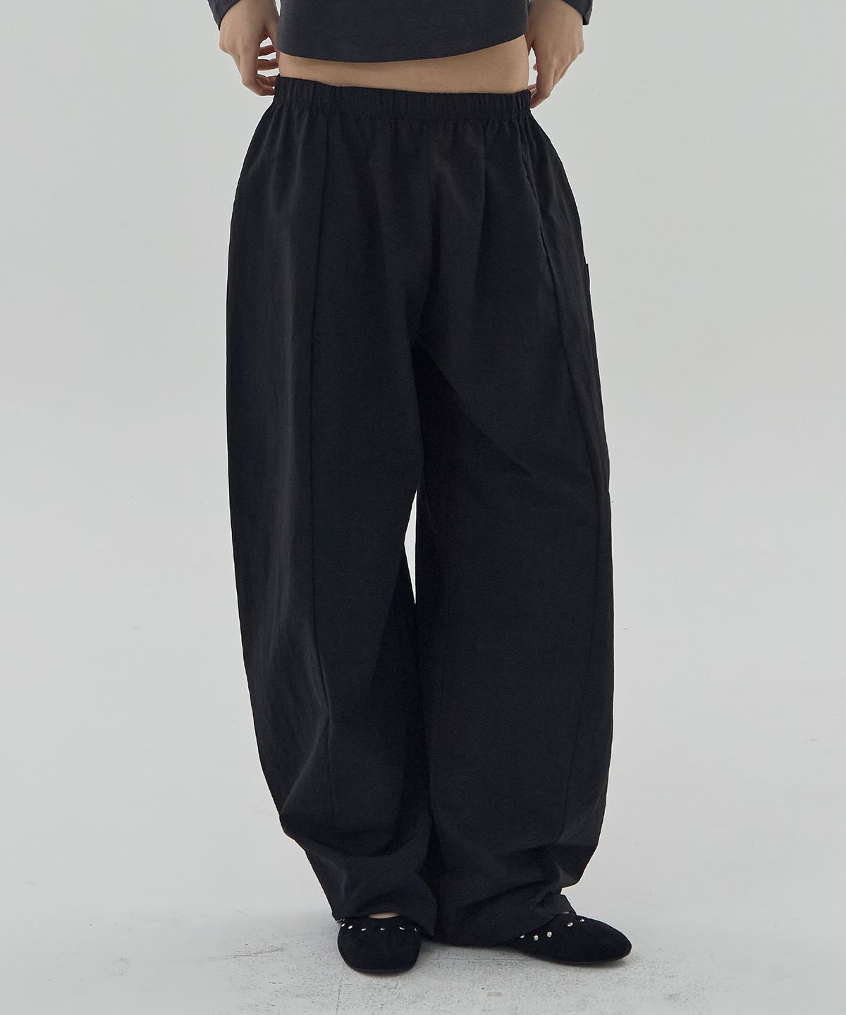 디어스토커(DEARSTALKER) D. BASIC NYLON BALLOON WIDE PANTS - 3 COLOR