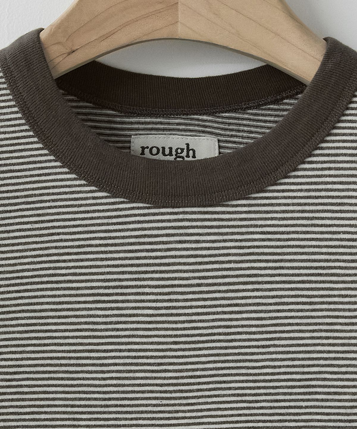 러프사이드(ROUGHSIDE) Fine Stripe Long Sleeve Humus