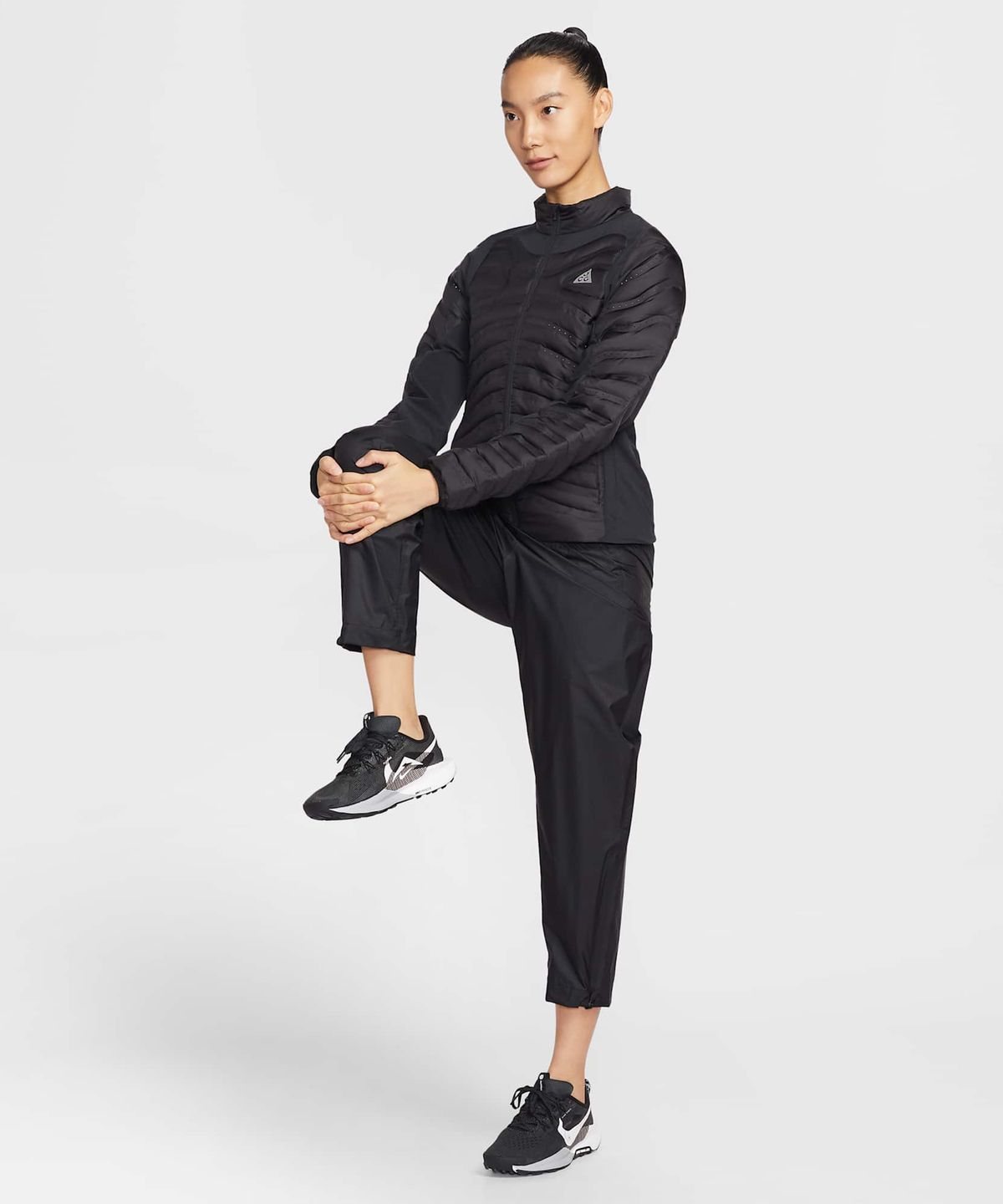 나이키(NIKE) ACG 라바 로프트 써마 핏 트레일 러닝 재킷 W - 블랙:서밋 화이트 / IO9135-010