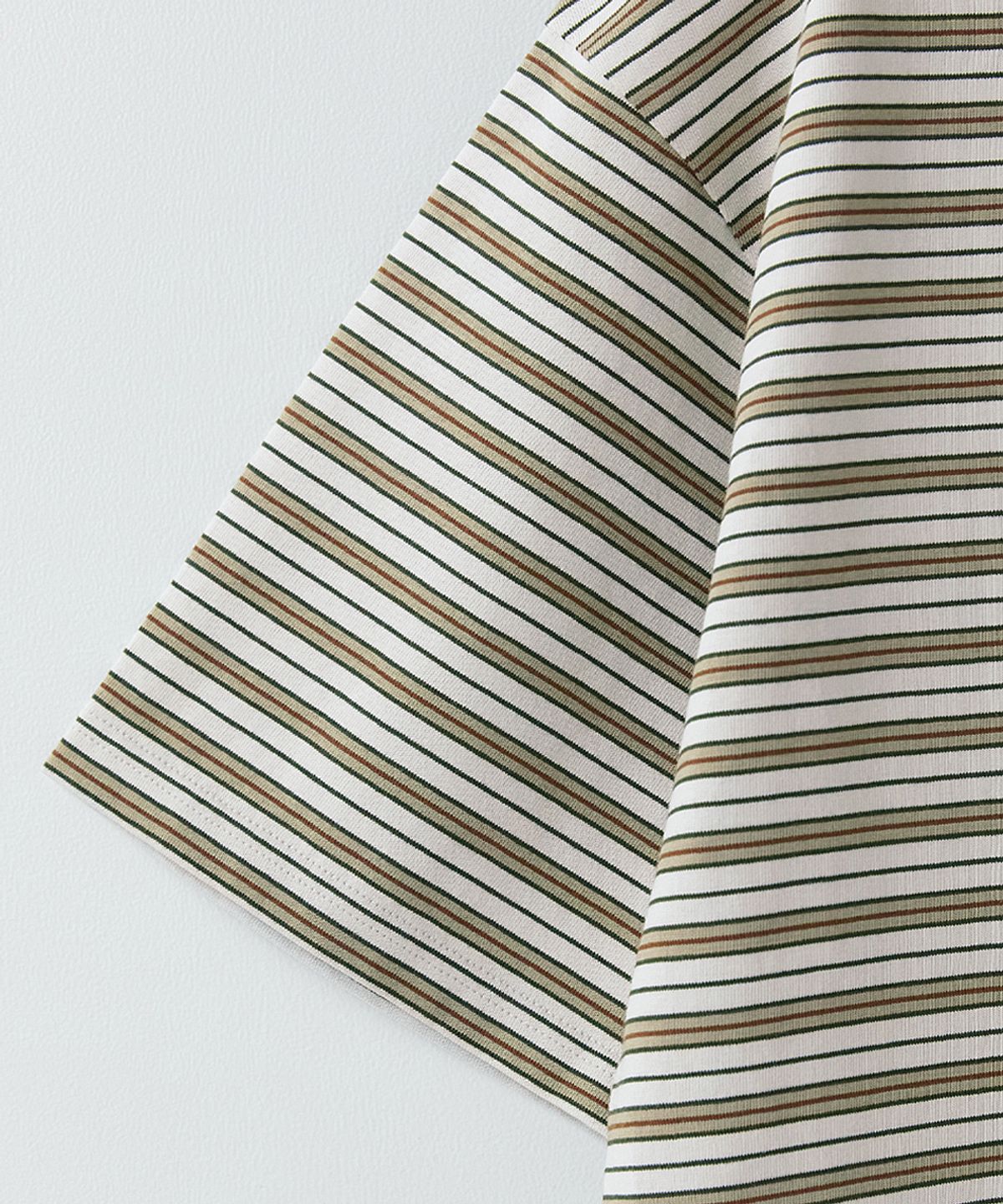 러프사이드(ROUGHSIDE) Multi Stripe Half Sleeve Humus