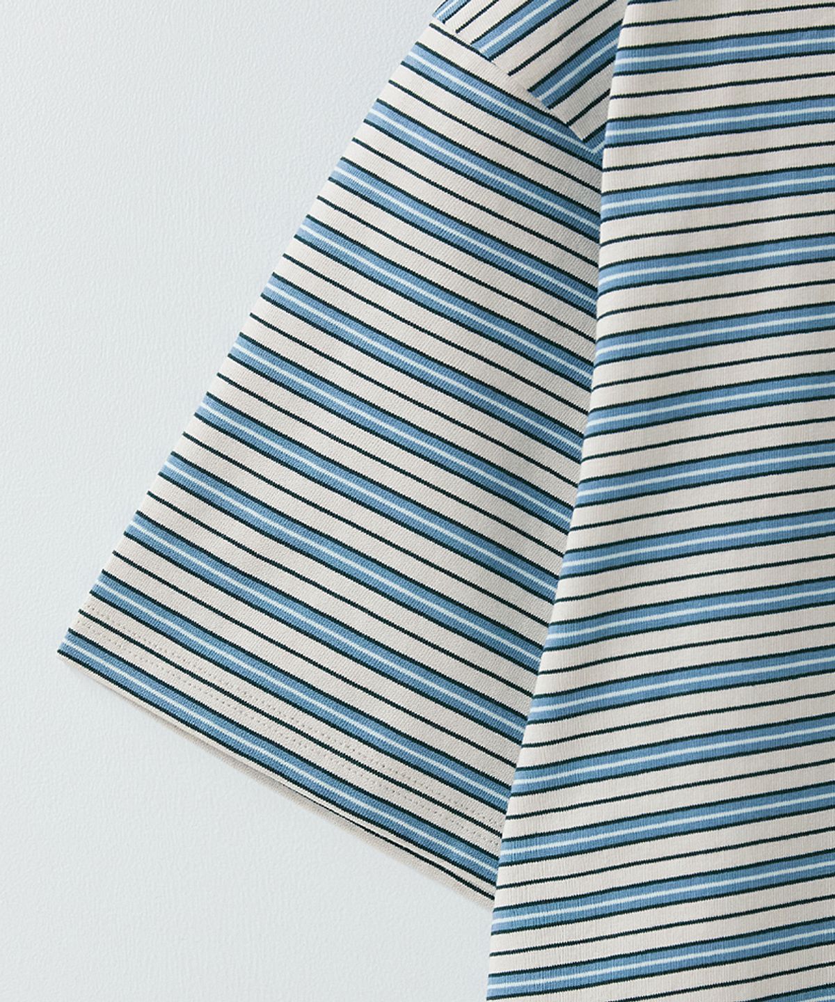 러프사이드(ROUGHSIDE) Multi Stripe Half Sleeve Ocean Blue