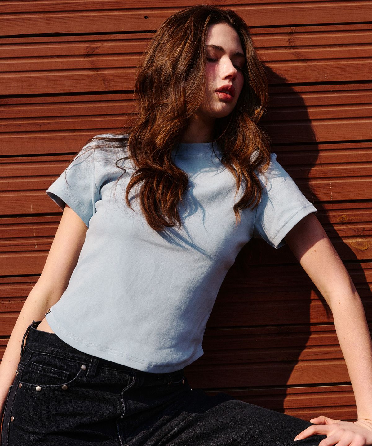 에르에르(ERER) Logo Label Short-sleeved T-shirt Blue