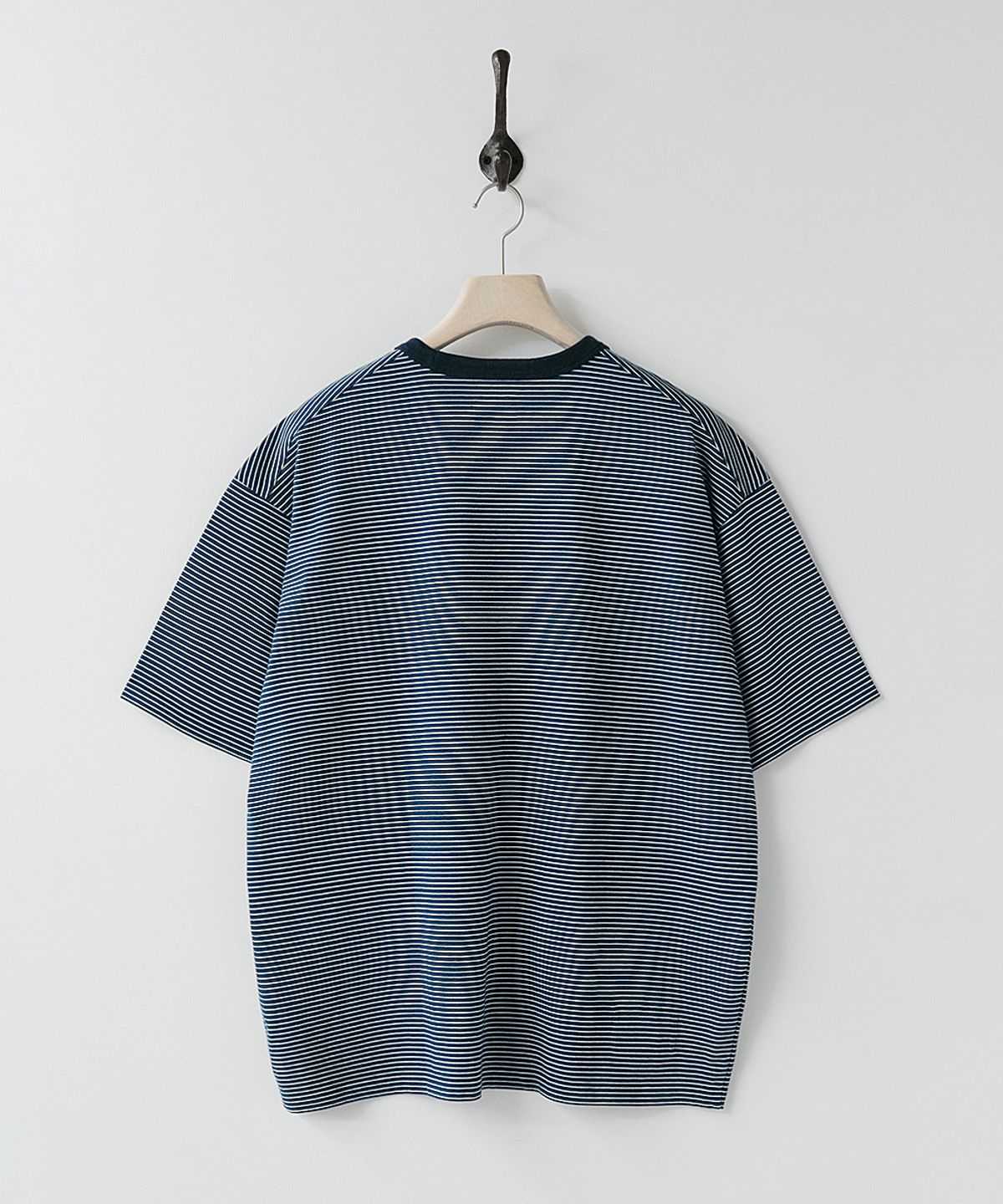 러프사이드(ROUGHSIDE) Pin Stripe Half Sleeve Deep Blue