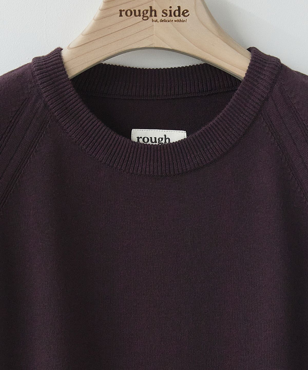 러프사이드(ROUGHSIDE) Raglan Half Knit Deep Purple