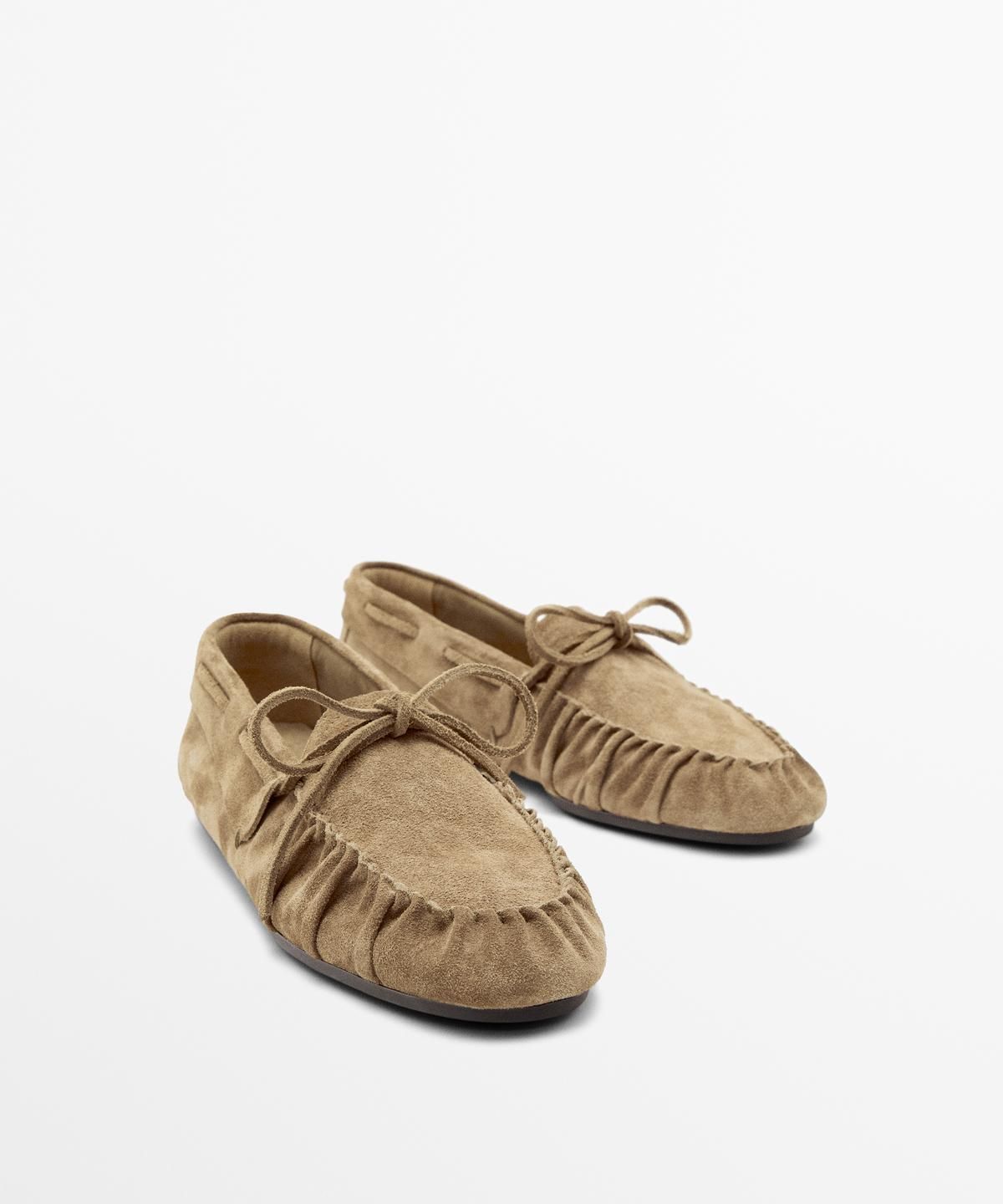 마시모두띠(MASSIMO DUTTI) 소프트 레더 셔링 로퍼