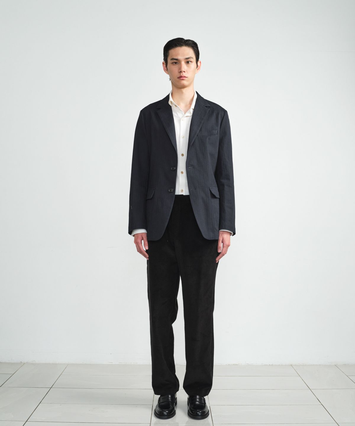 비베르데(VIIVERDE) Corduroy Pants Black