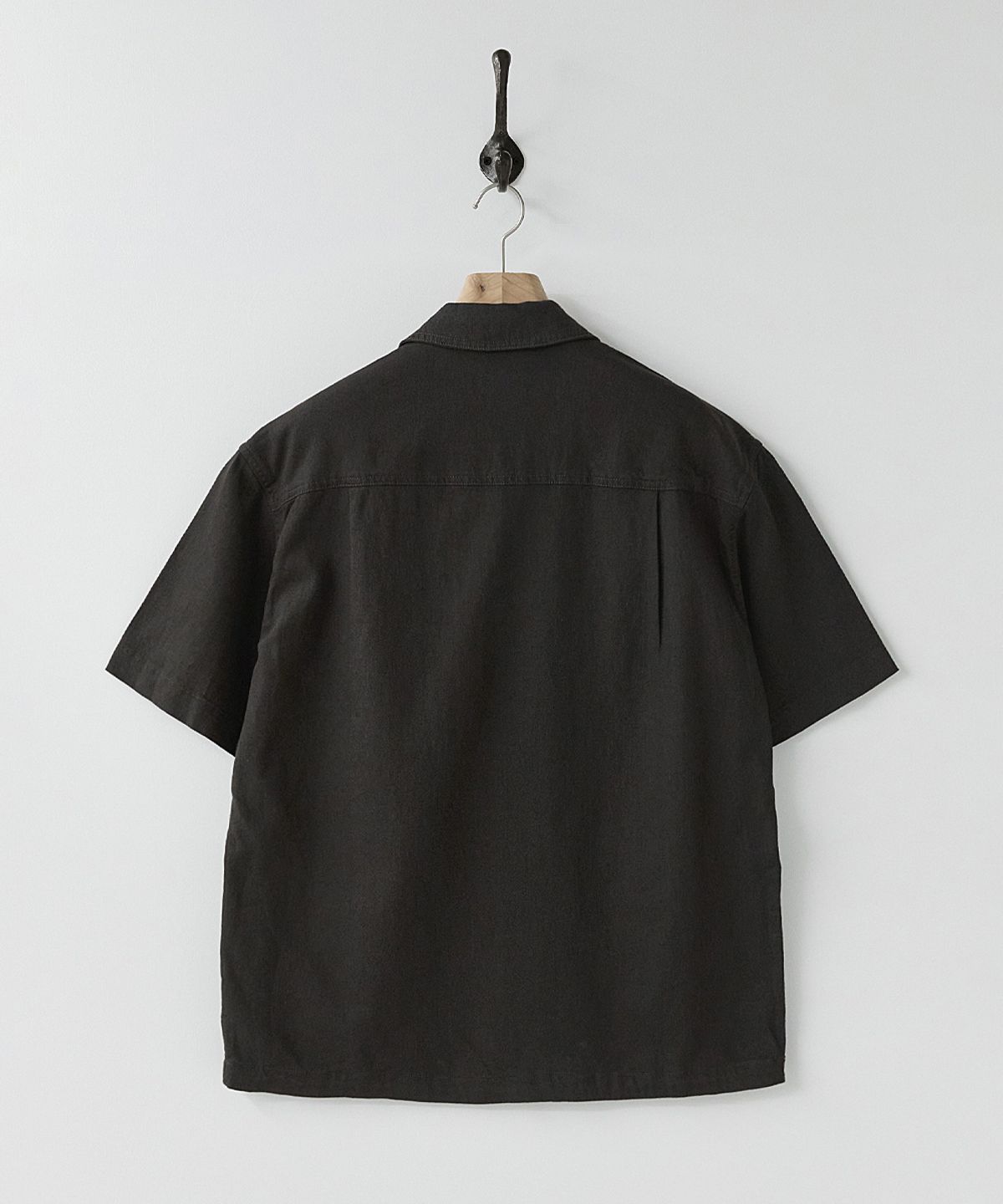 러프사이드(ROUGHSIDE) Trucker Half Shirt Jacket Ash Black