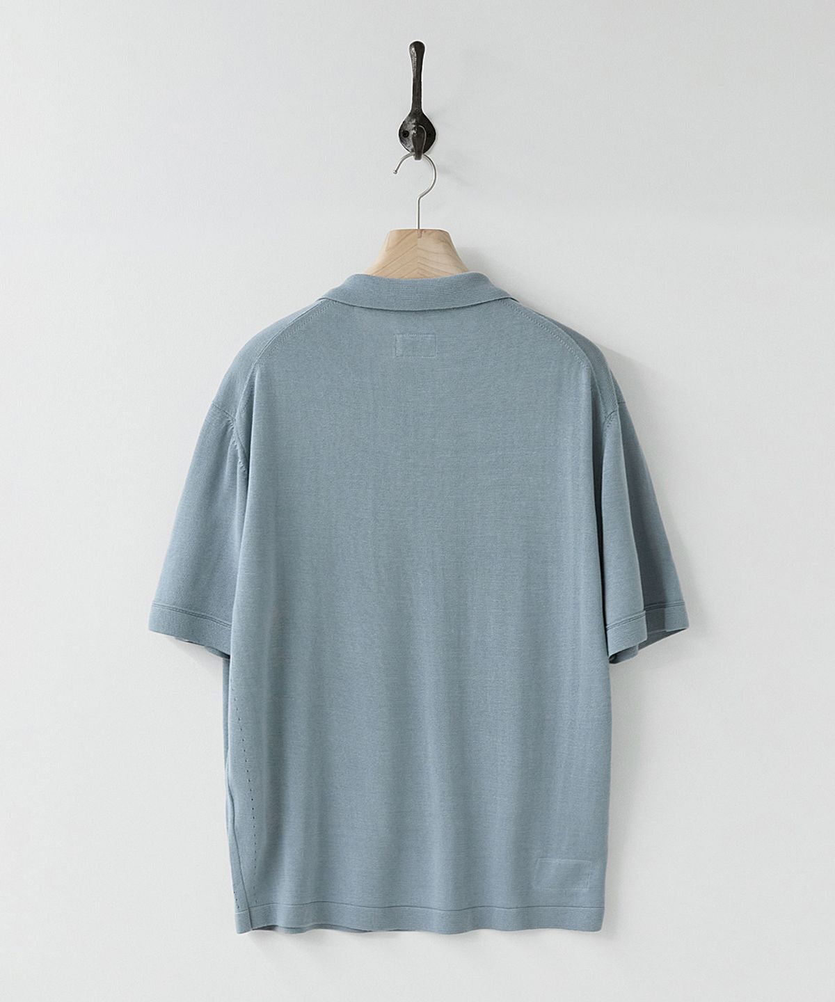 러프사이드(ROUGHSIDE) Skipper Half Knit Sky Blue