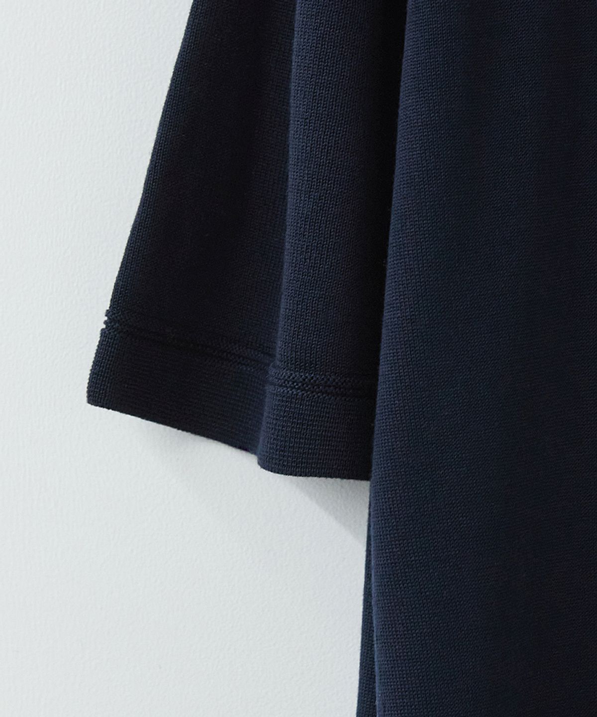 러프사이드(ROUGHSIDE) Skipper Half Knit Navy