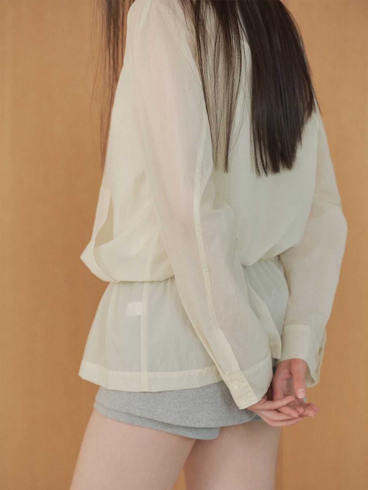 어펙션(AFFECTION) Sheer Windbreaker