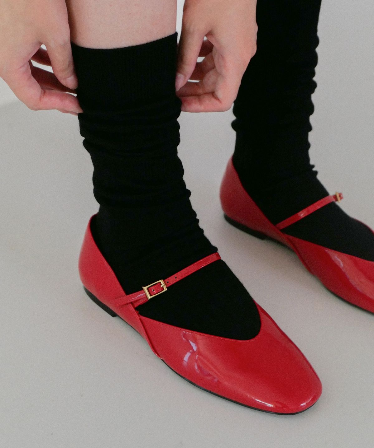 도넛바이닐샵(DONUTVINYLSHOP) wool loose middle socks (7colors) - 3PACK